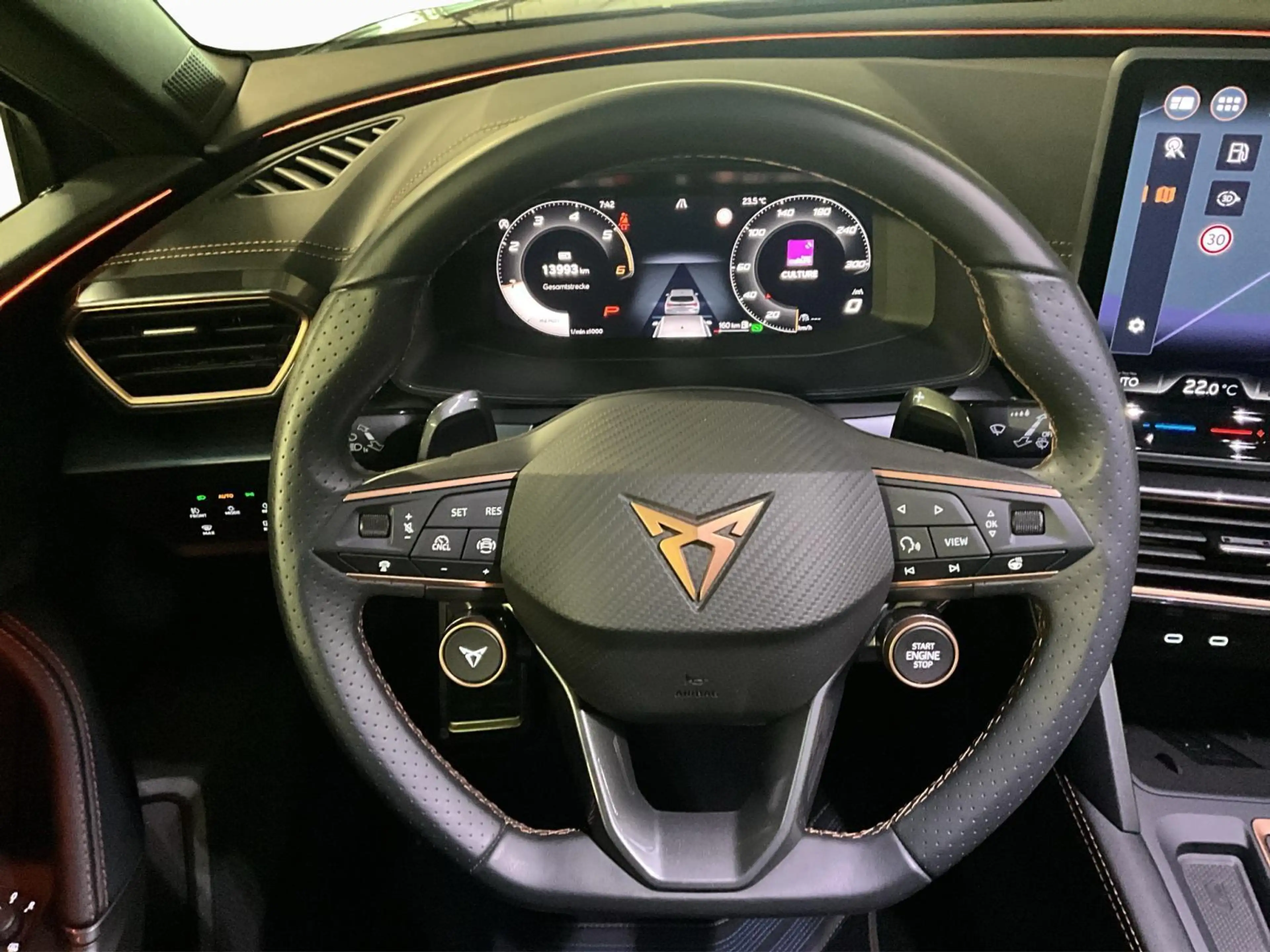CUPRA Leon DSG+Dynamic-Design+Pure-Performance+Intelligent-Dr — photo 10