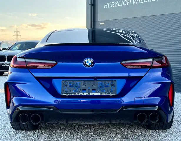 BMW M8 Competition*Marina Bay Blue*Carbondach*Neuwertig* Ansicht 9
