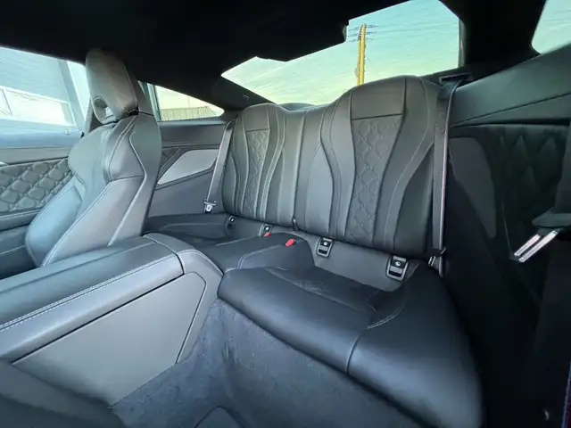 BMW M8 Competition*Marina Bay Blue*Carbondach*Neuwertig* Ansicht 15