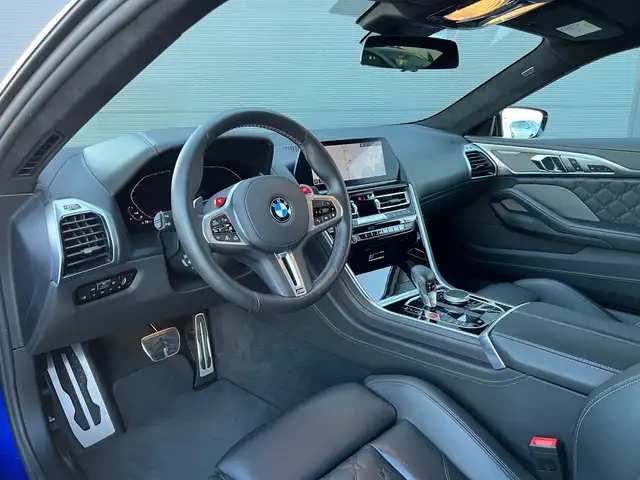 BMW M8 Competition*Marina Bay Blue*Carbondach*Neuwertig* Ansicht 11