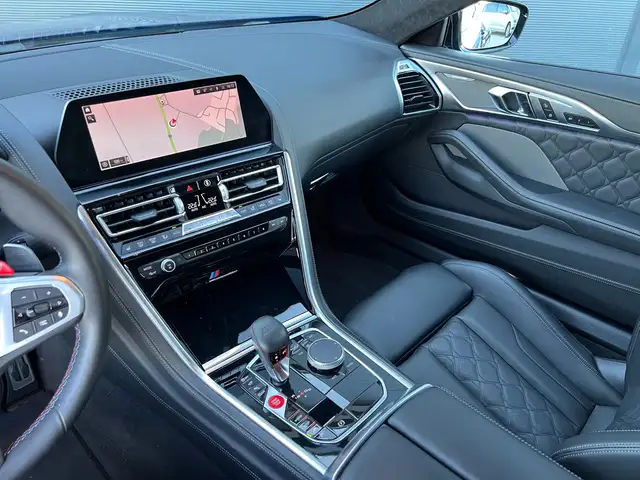 BMW M8 Competition*Marina Bay Blue*Carbondach*Neuwertig* Ansicht 16