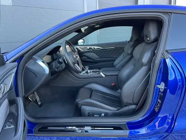 BMW M8 Competition*Marina Bay Blue*Carbondach*Neuwertig* Ansicht 12