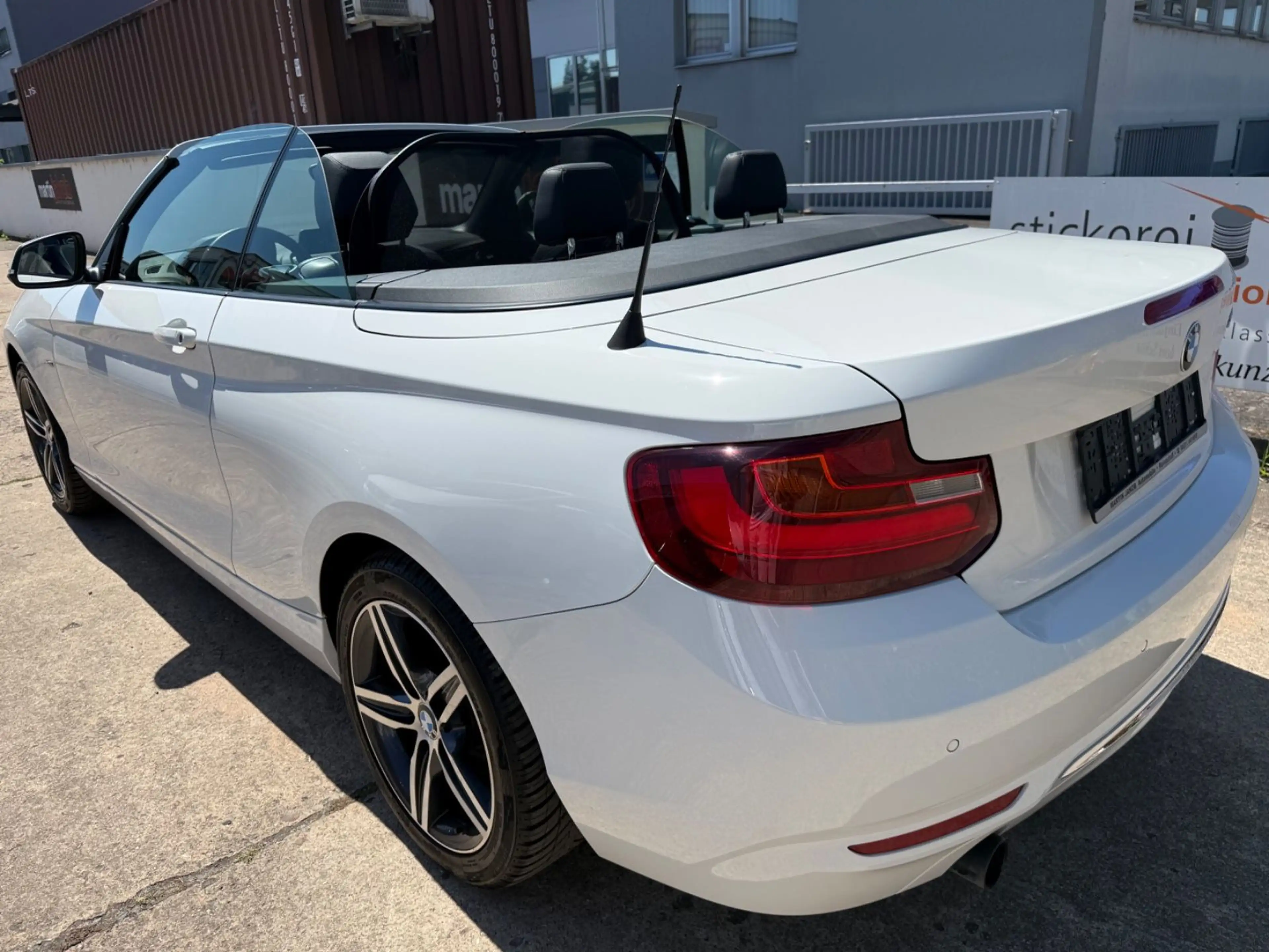BMW 220 2 Cabrio 220 i Sport Line+PDC+LEDER+MFL+SITZ — photo 10