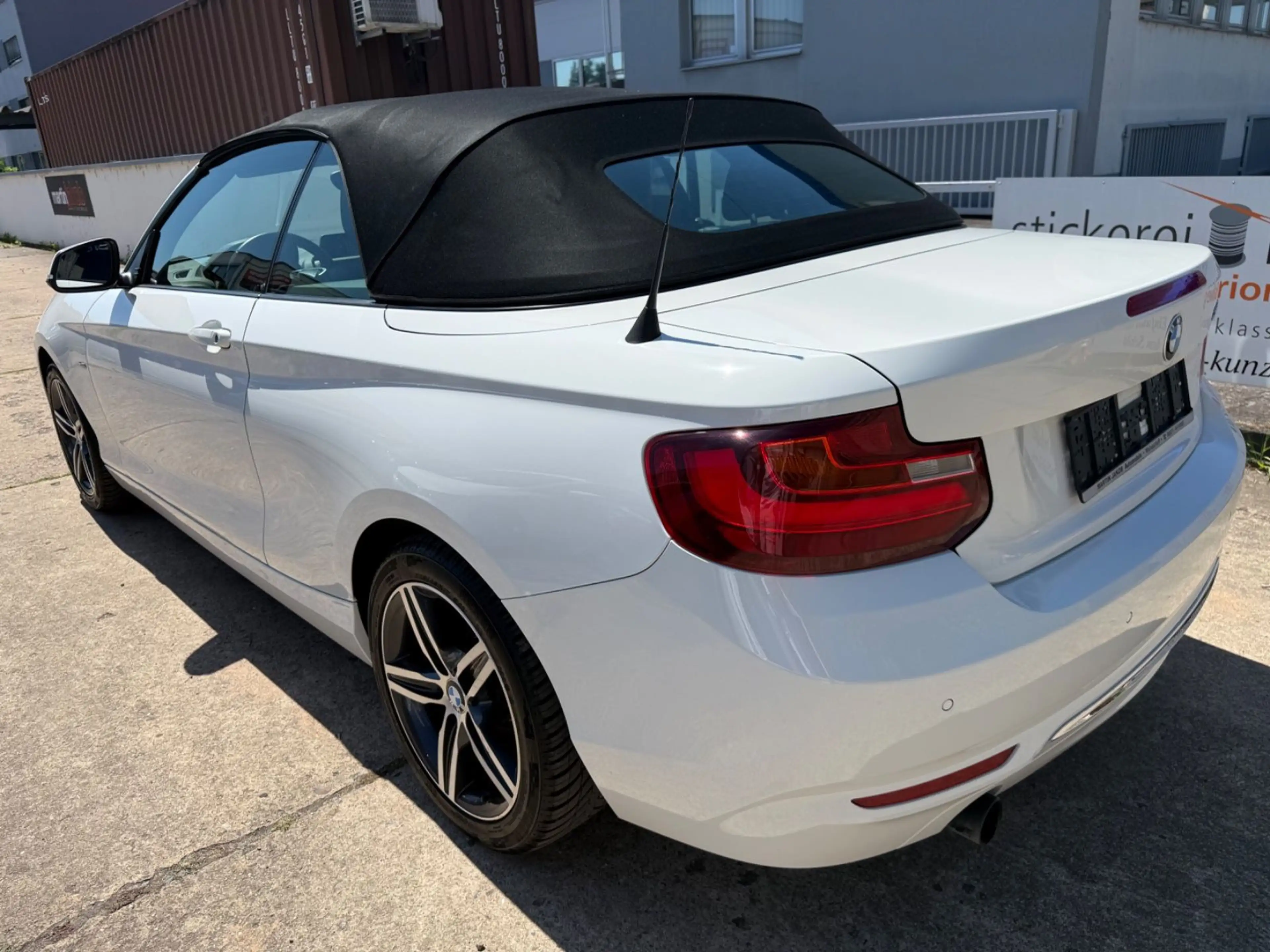 BMW 220 2 Cabrio 220 i Sport Line+PDC+LEDER+MFL+SITZ — photo 4
