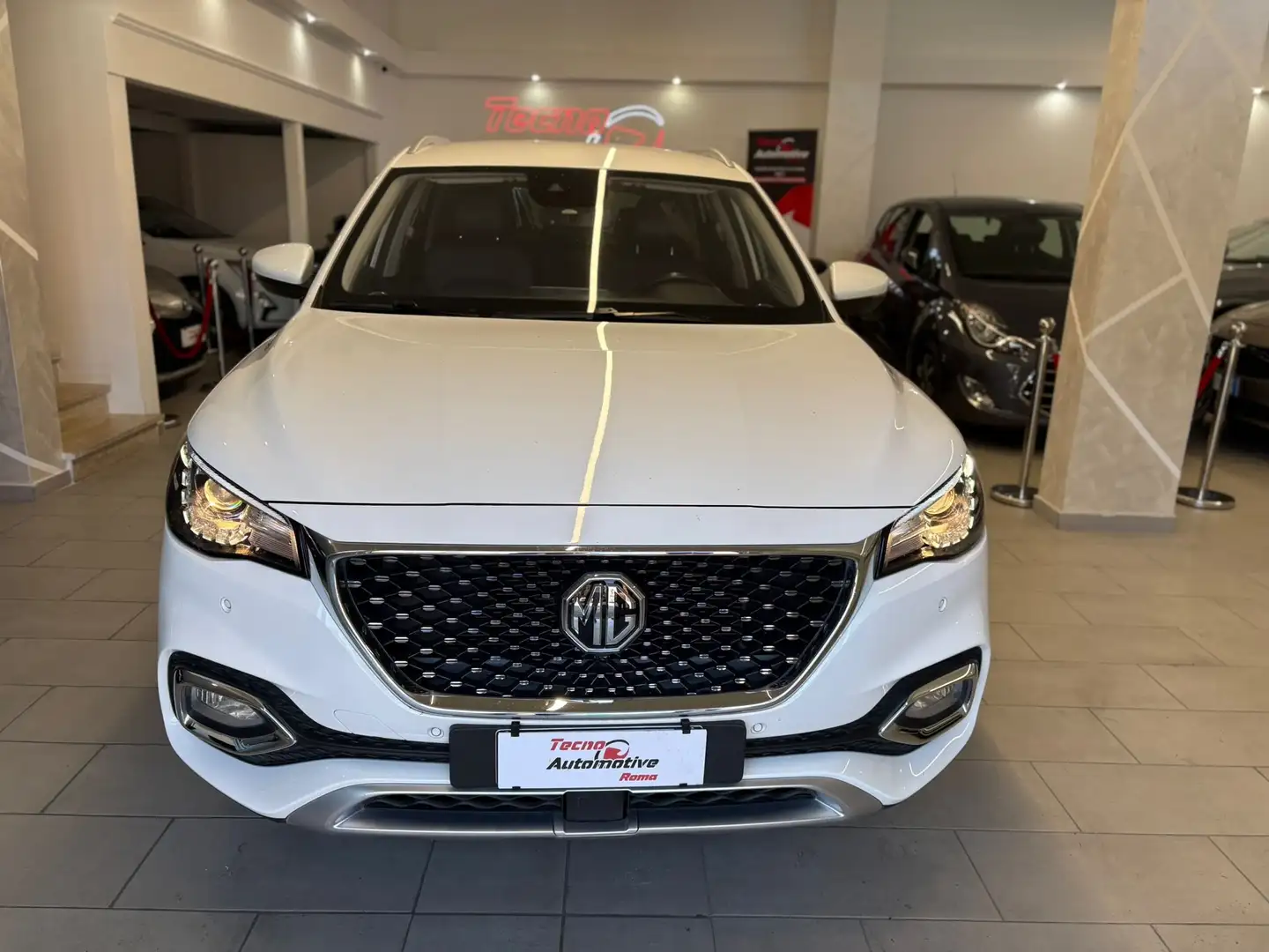 MG HS 1.5 t Comfort auto *UNIPRO*FATTURABILE* Bianco - 2