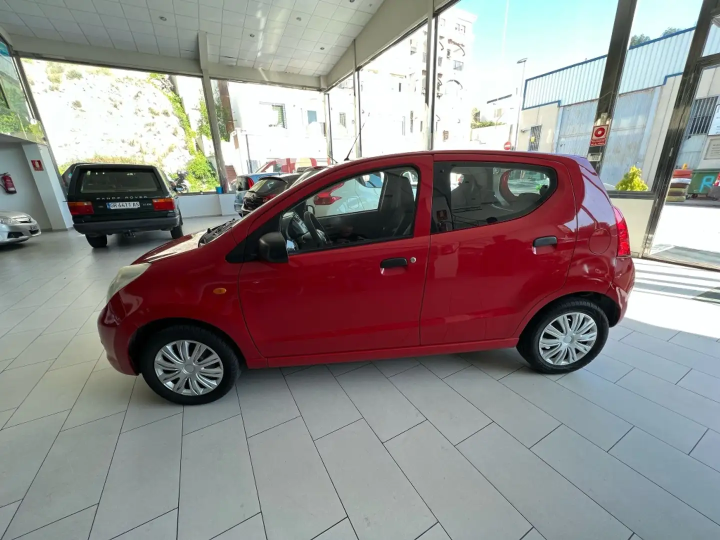 Suzuki Alto 1.0 GA Rojo - 1