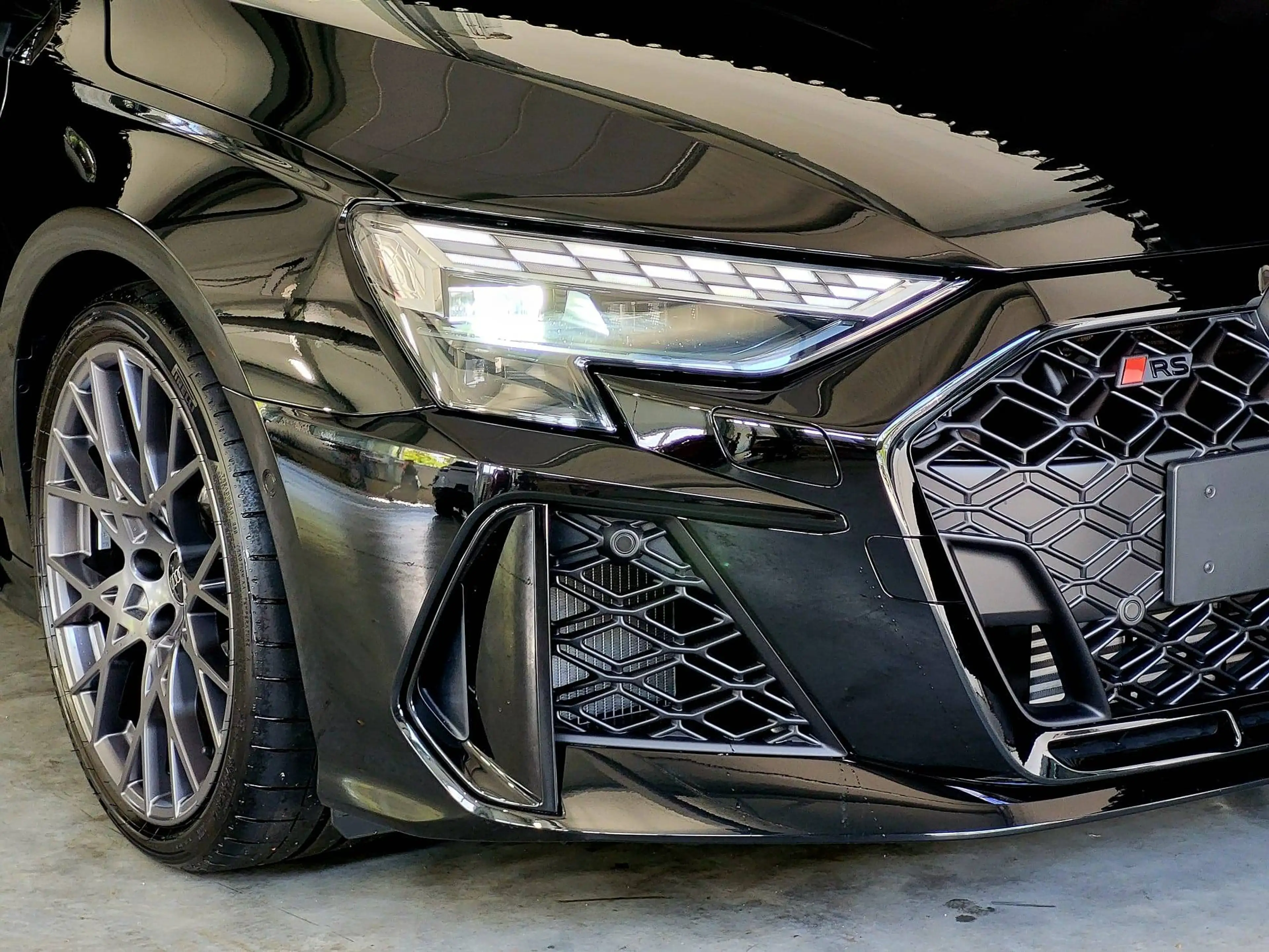 Audi RS3 RS3 TFSI Sportback quattro S tronic *VOLLLEDER*SONOS*RSAGA*360°KAMERA* — photo 4