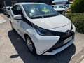 Toyota Aygo 5p 1.0 x-play my15 Bianco - thumbnail 1