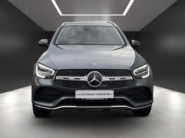 Mercedes-Benz GLC view 9