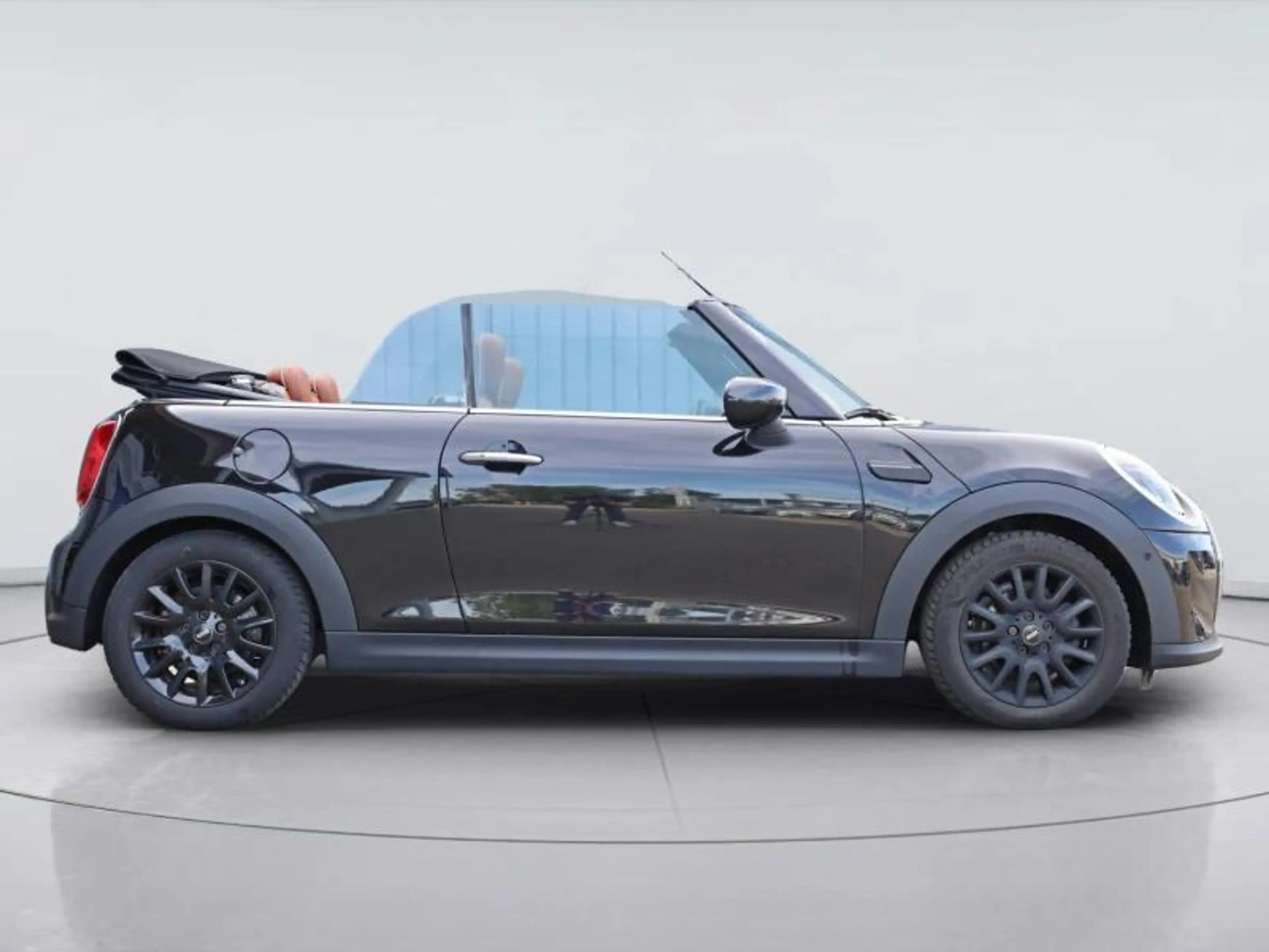 MINI Cooper Cabrio — photo 3
