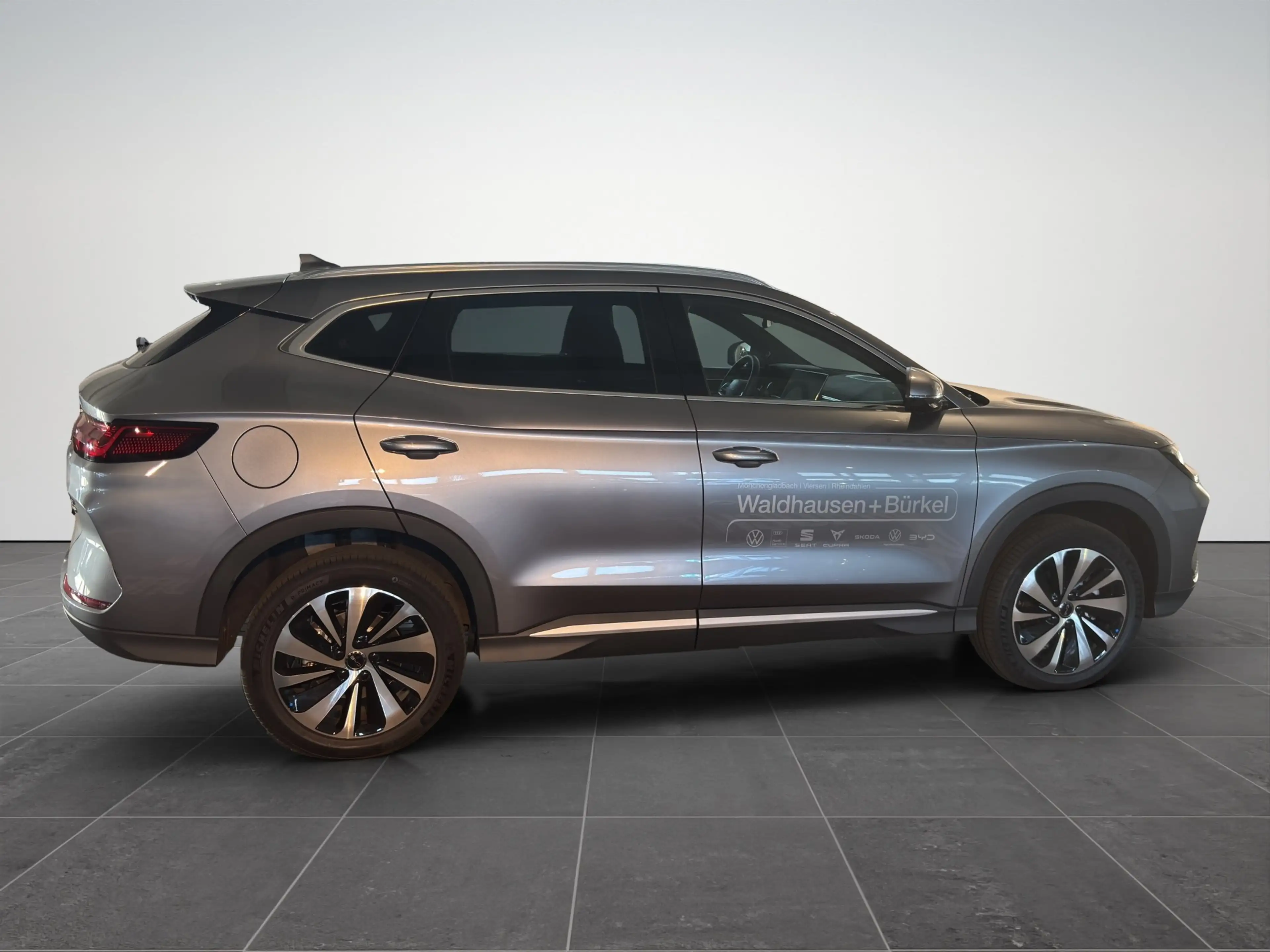 BYD Seal U DM-i Boost CarPlay|360°|HUD|Pano|Bel.Sitz — photo 10