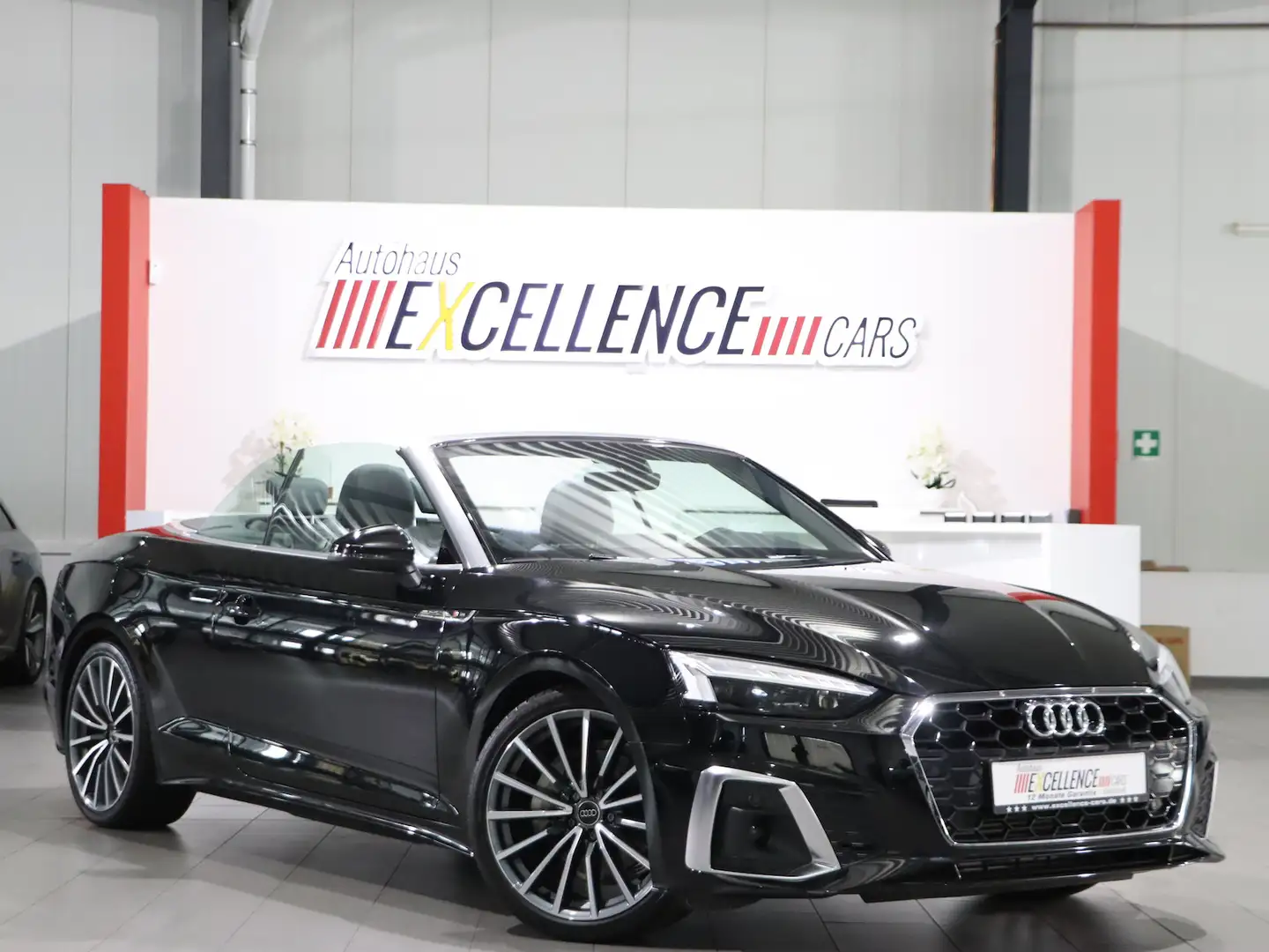 Audi A5 CABRIO 40 TFSI S-LINE-SPORT / MATRIX, MASSAGE Schwarz - 1