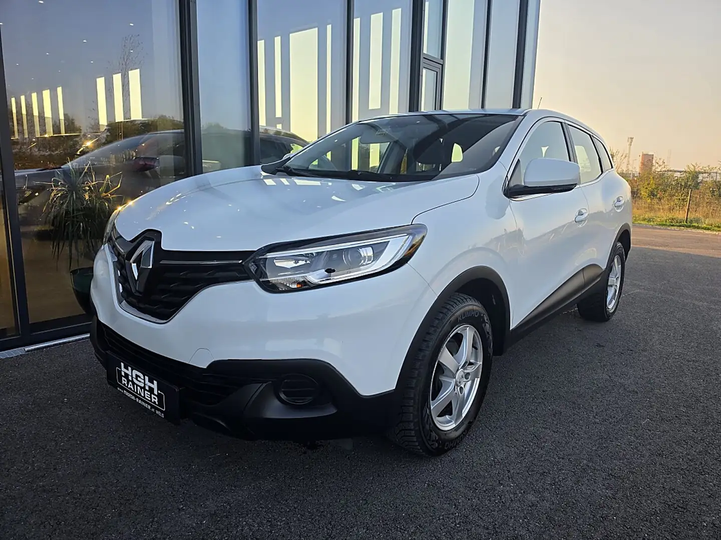 Renault Kadjar Energy TCe 130 6-Gang Life Weiß - 1