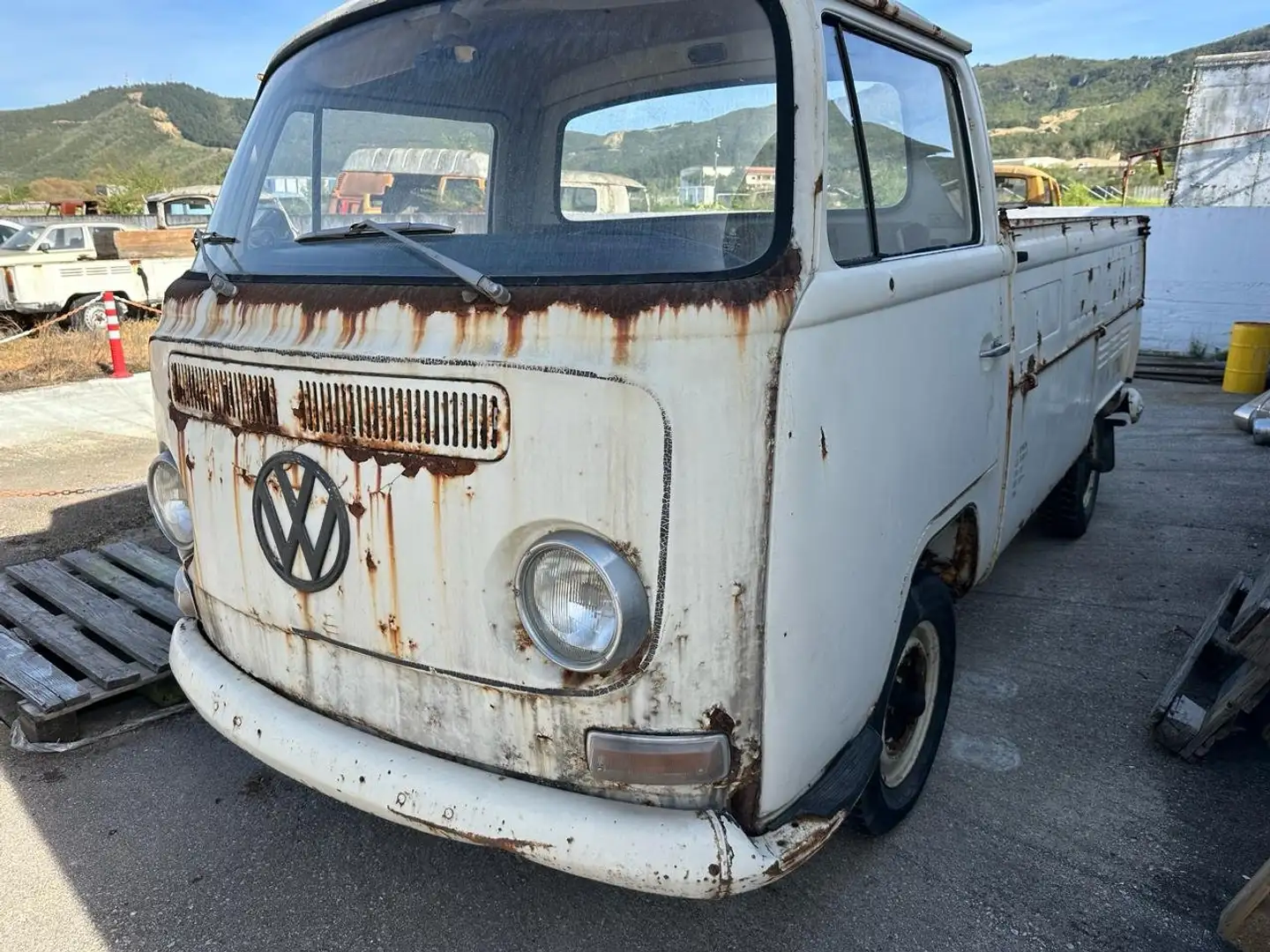 Volkswagen T2 1.6 Typ a Pritsche Bílá - 1