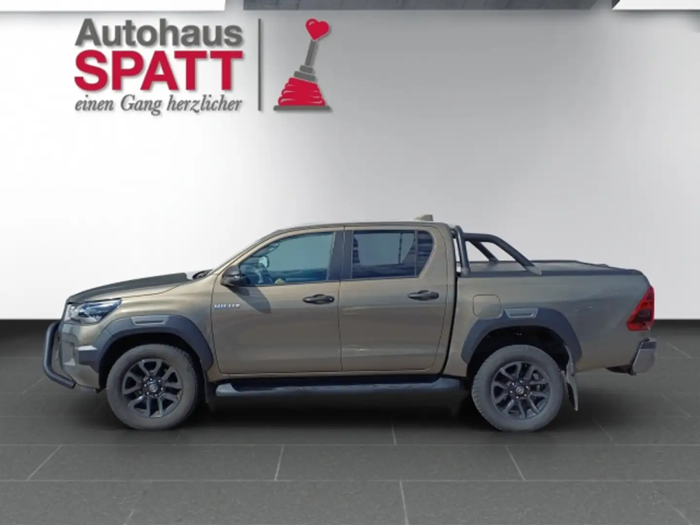 Toyota Hilux Hilux 2,8 D-4D 4WD DK Invincible Autm. !! Neuzuga Grau - 2