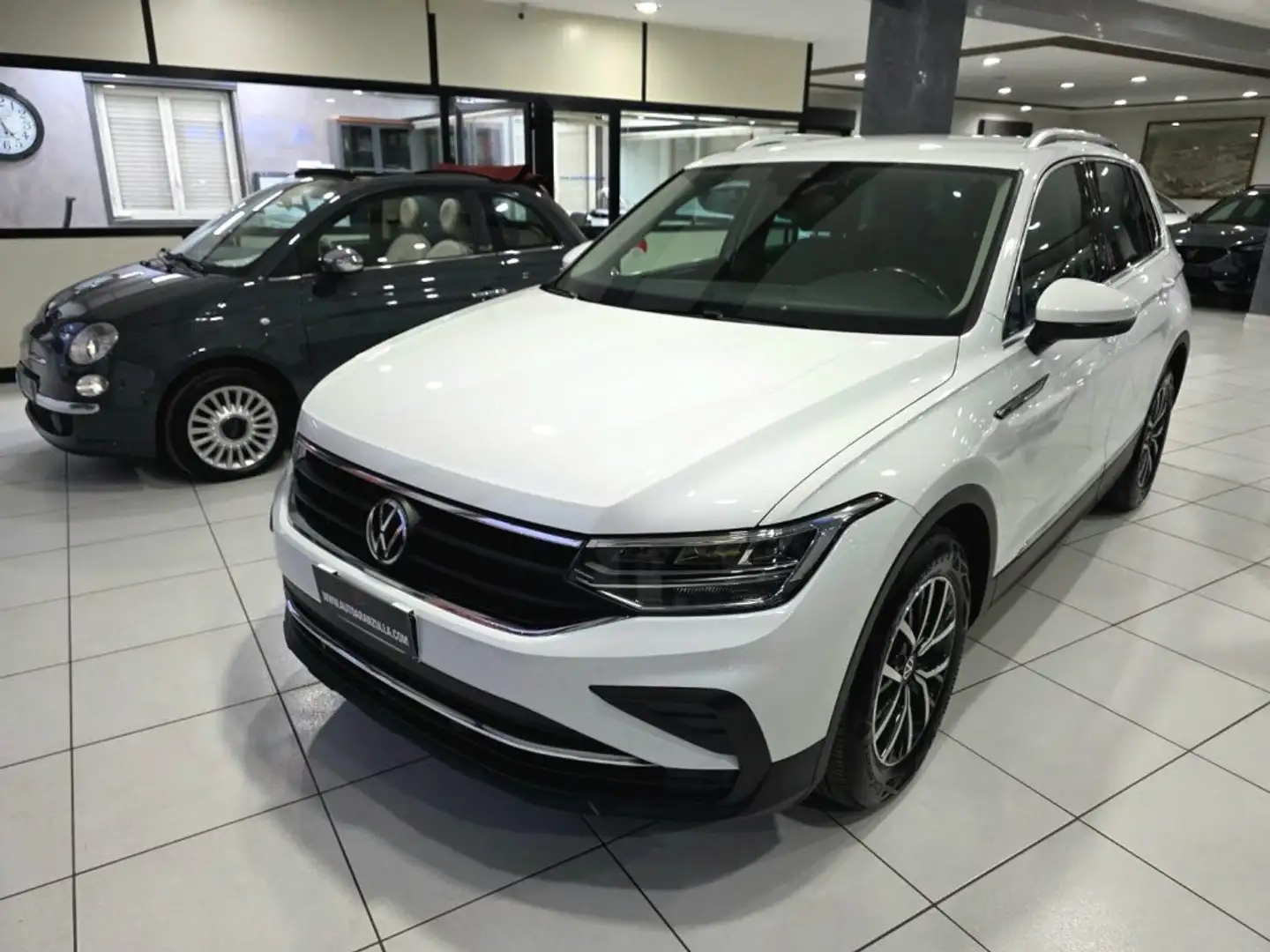 Volkswagen Tiguan 2.0 TDI 150CV SCR DSG Life Blanc - 1