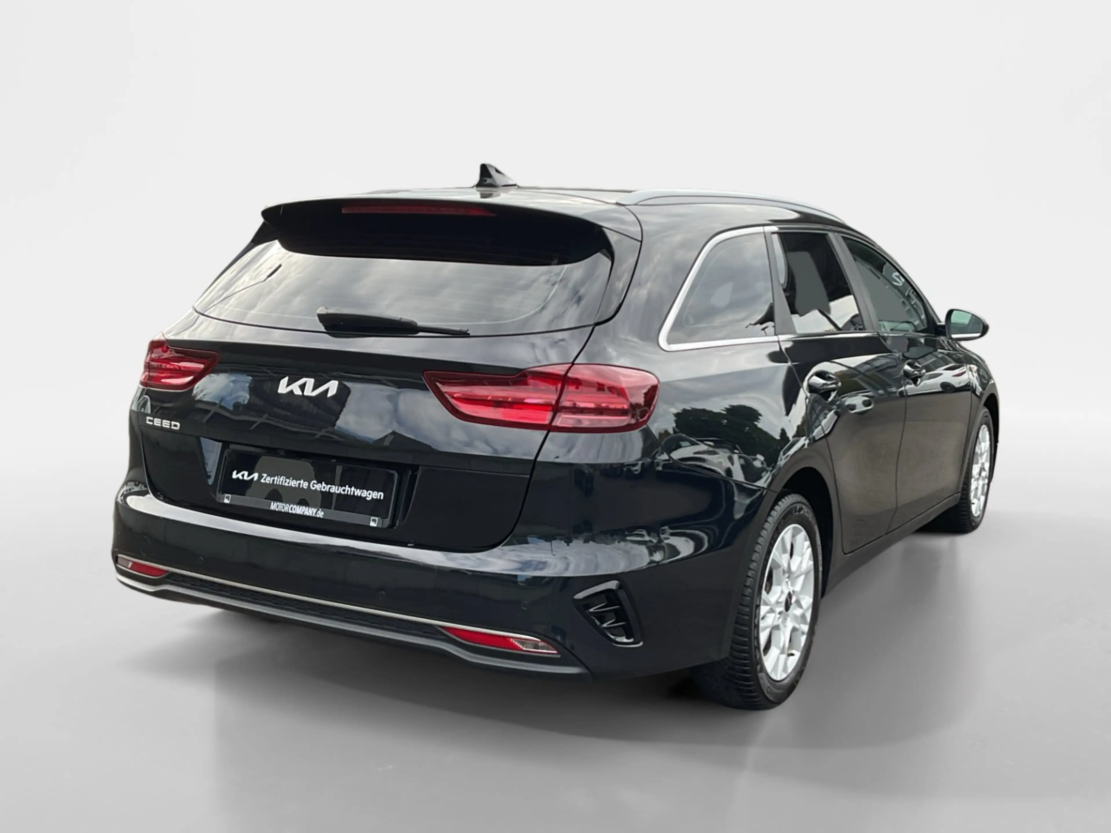Kia Ceed SW / cee'd SW Ceed SW 1.5 T-GDI  Vision Kamera+Navi+PDC+SHZ+LM — photo 5