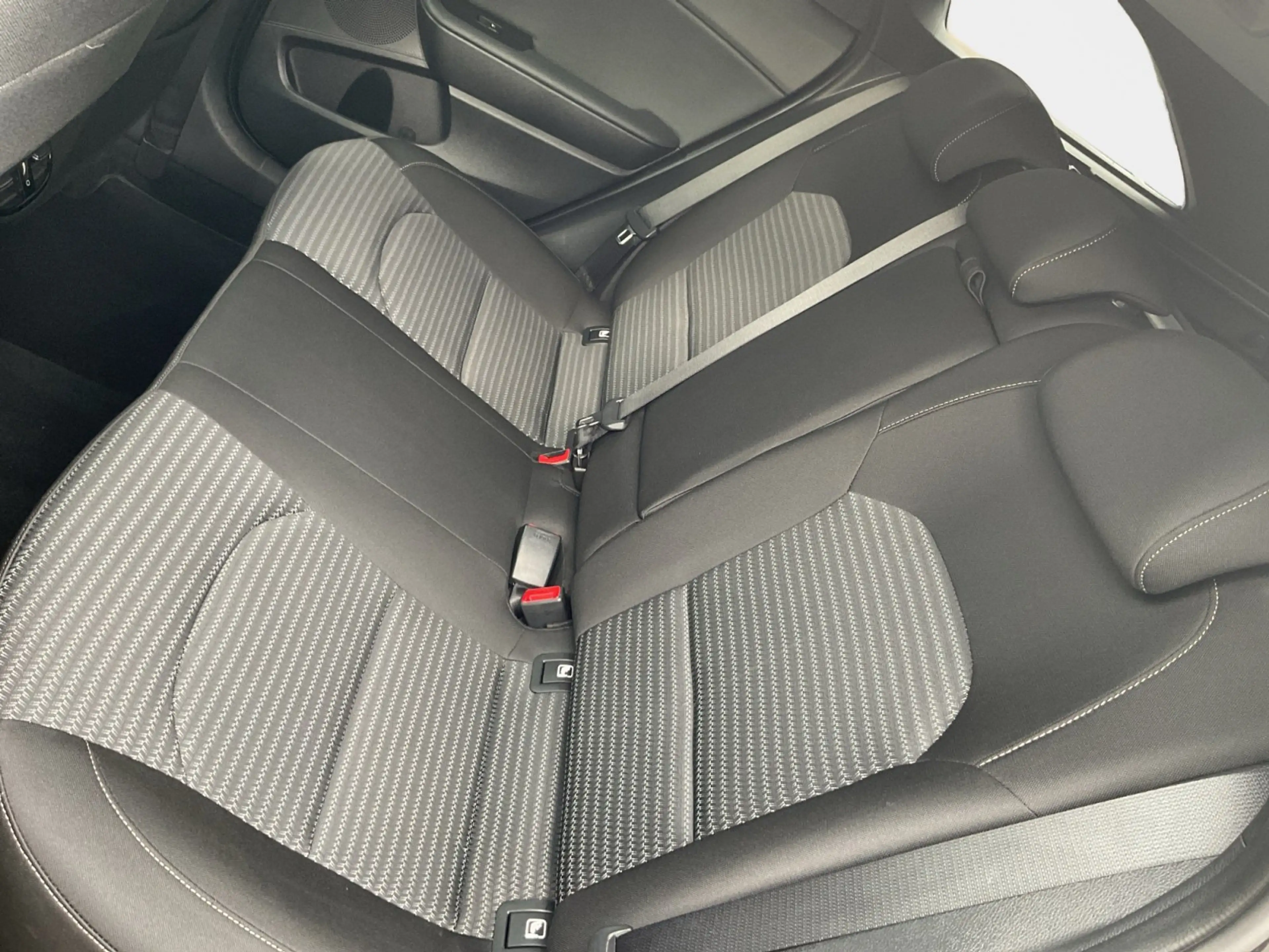 Kia Ceed SW / cee'd SW Ceed SW 1.5 T-GDI  Vision Kamera+Navi+PDC+SHZ+LM — photo 10