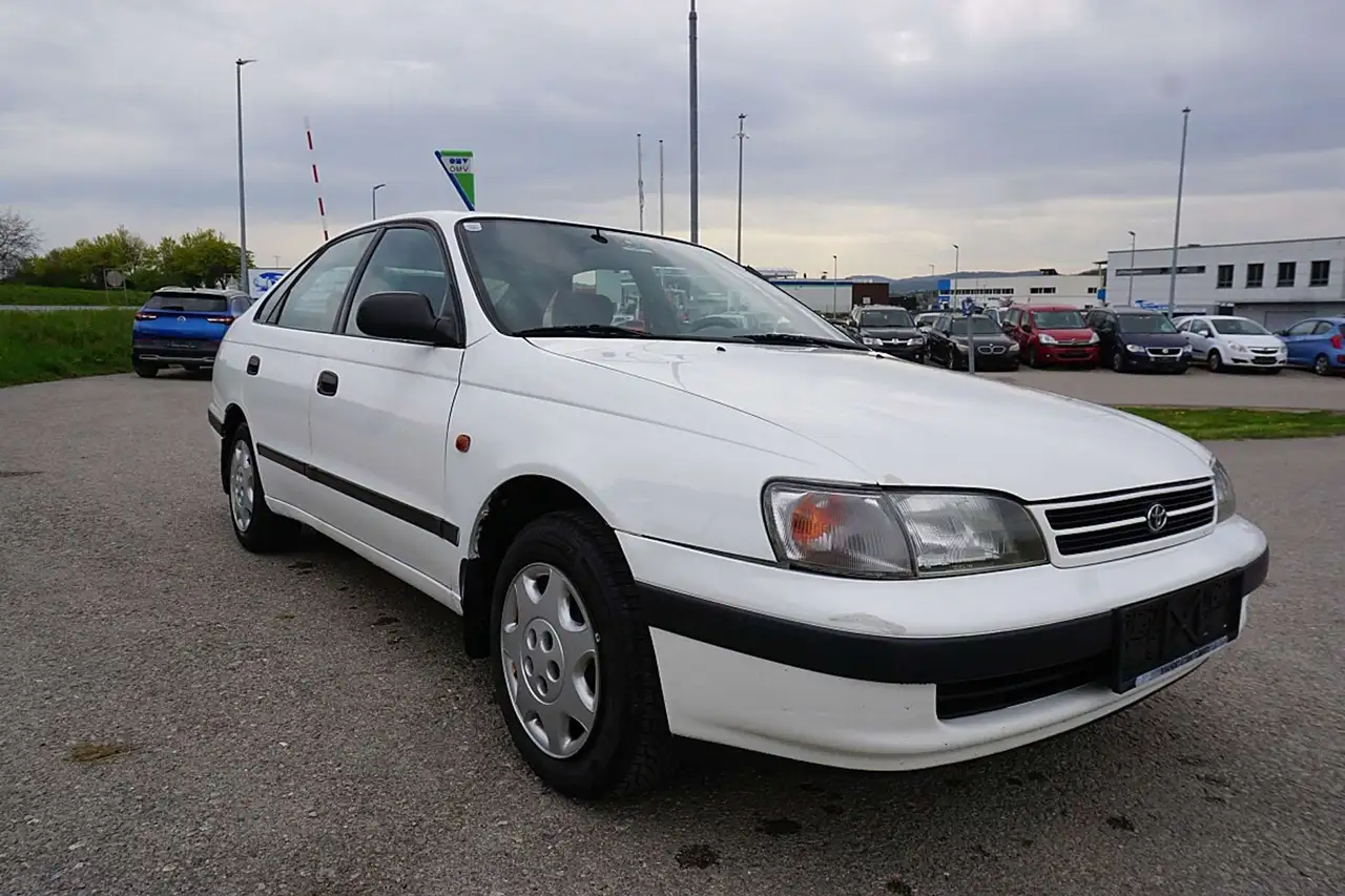 Toyota Carina E 1,6 XLi, foto 8
