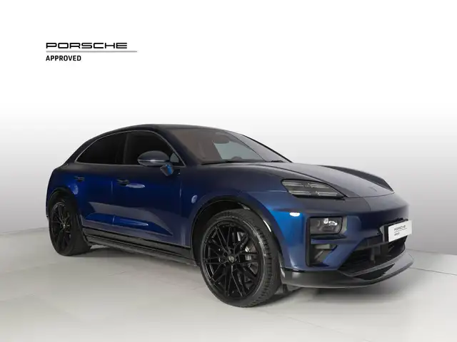 Porsche Macan view 5