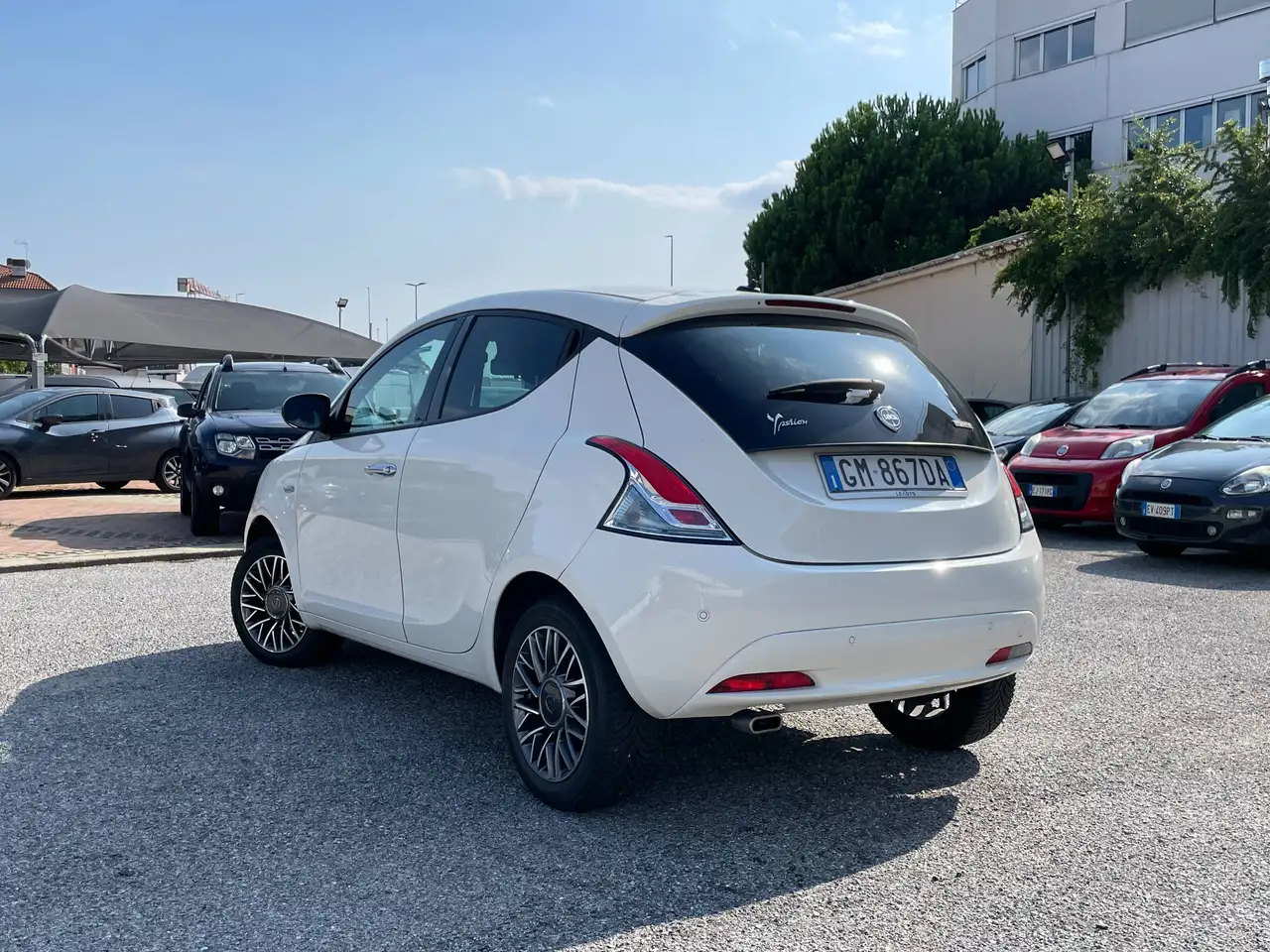 Lancia Ypsilon 2022
