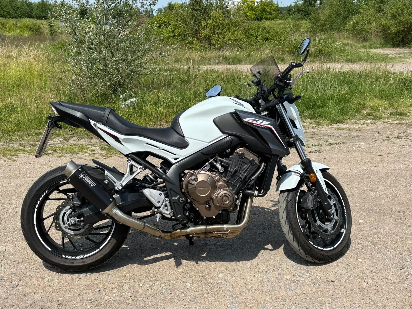 Honda CB 650 Blanc - 2