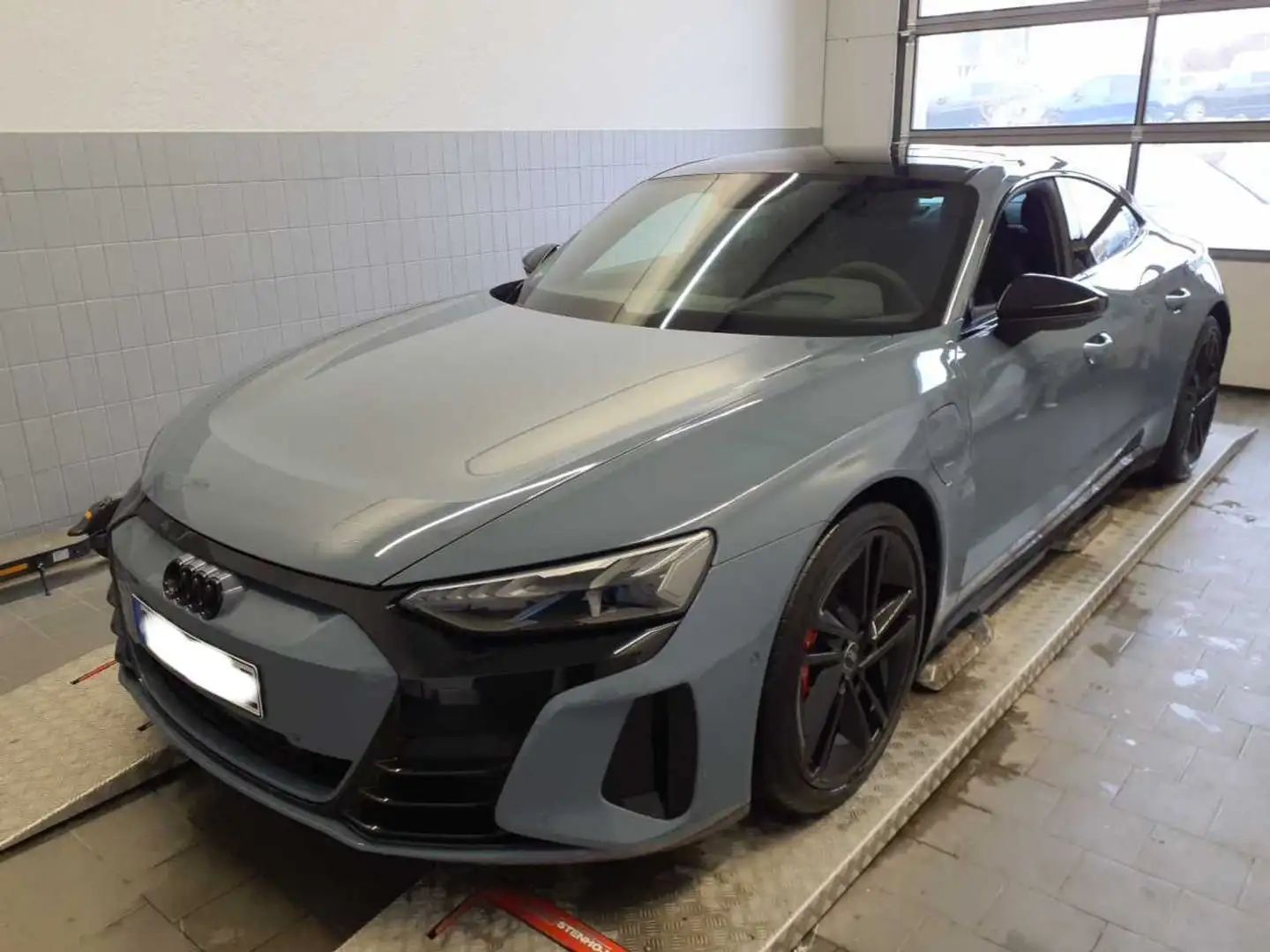 Audi RS e-tron GT Pano 360° HUD B&O Laser Massage Sitzlüft Gri - 2