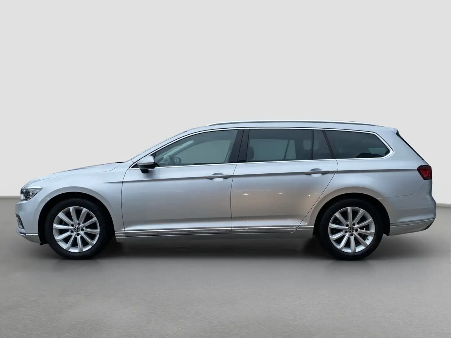 Volkswagen Passat Variant 2.0 TDI Elegance AHK NAVI KAMERA Klima Navi Silber - 2