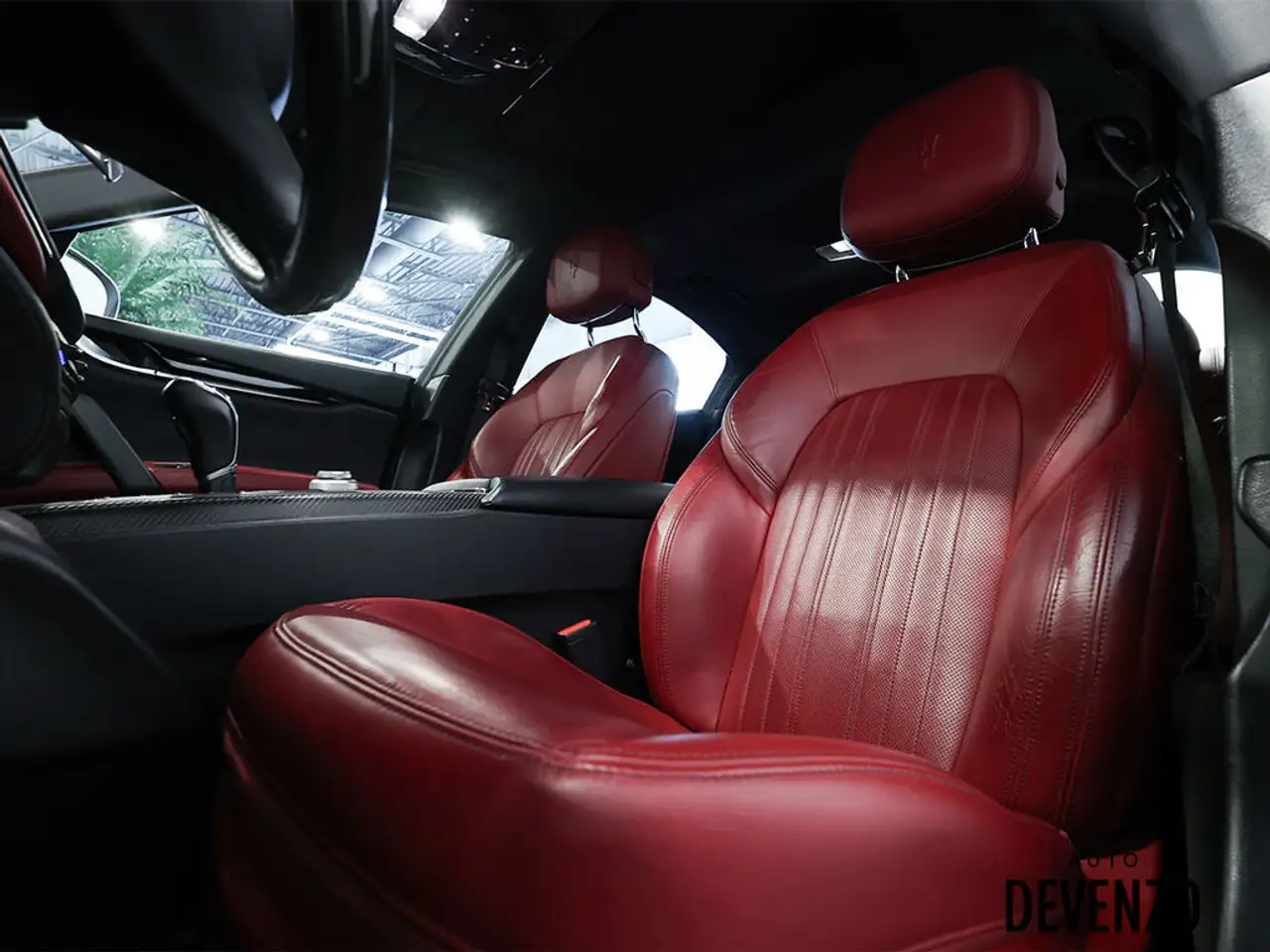 Maserati Ghibli снимка Maserati Ghibli