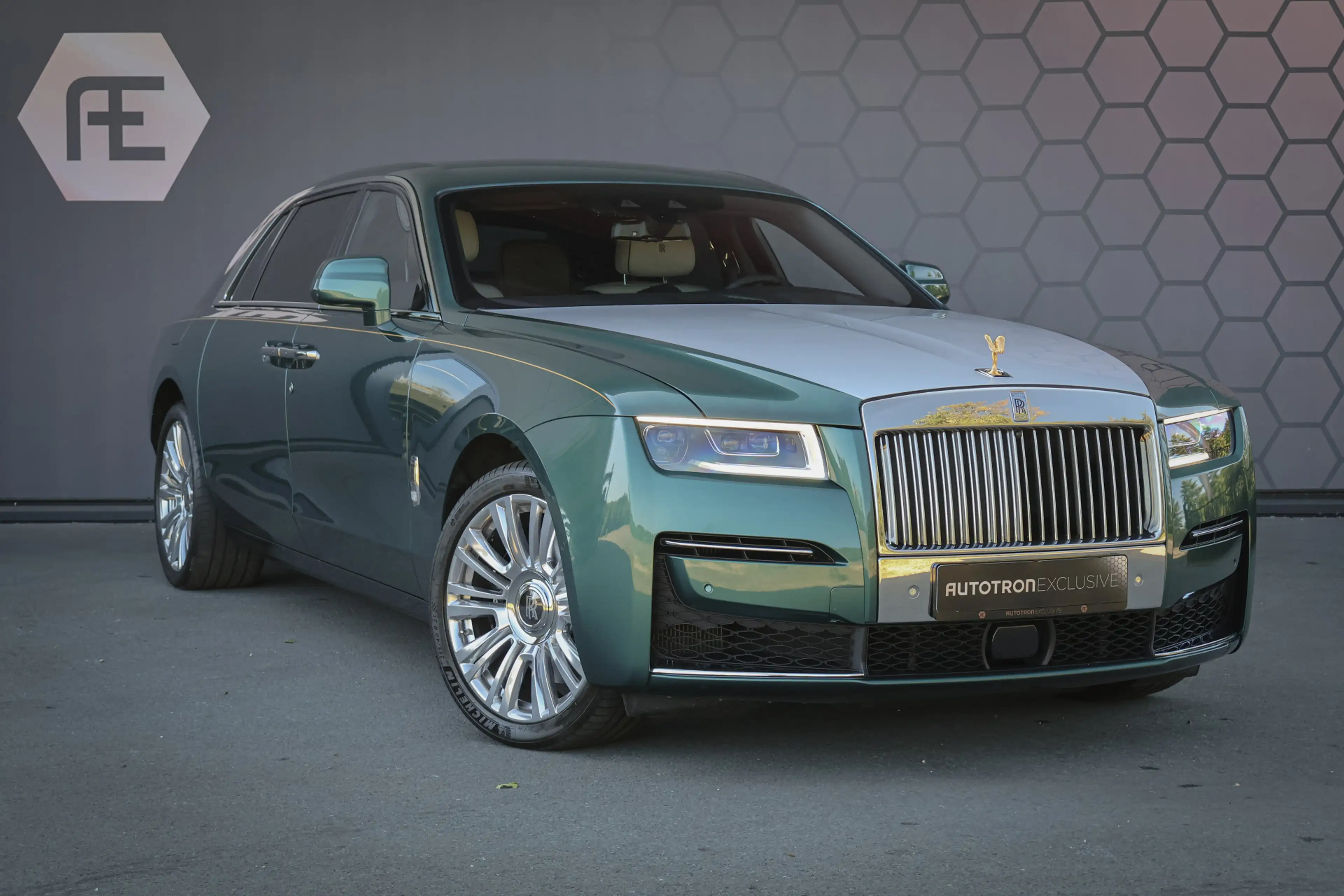 Rolls-Royce Ghost 6.75 V12 Extended Wheelbase | VERY UNIQUE !! | BES — photo 45