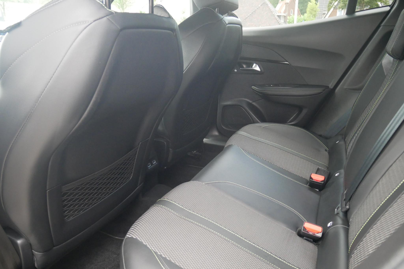Peugeot 2008 1.2 Hybrid 145PK GT Automaat | Camera | Cruise con — photo 11