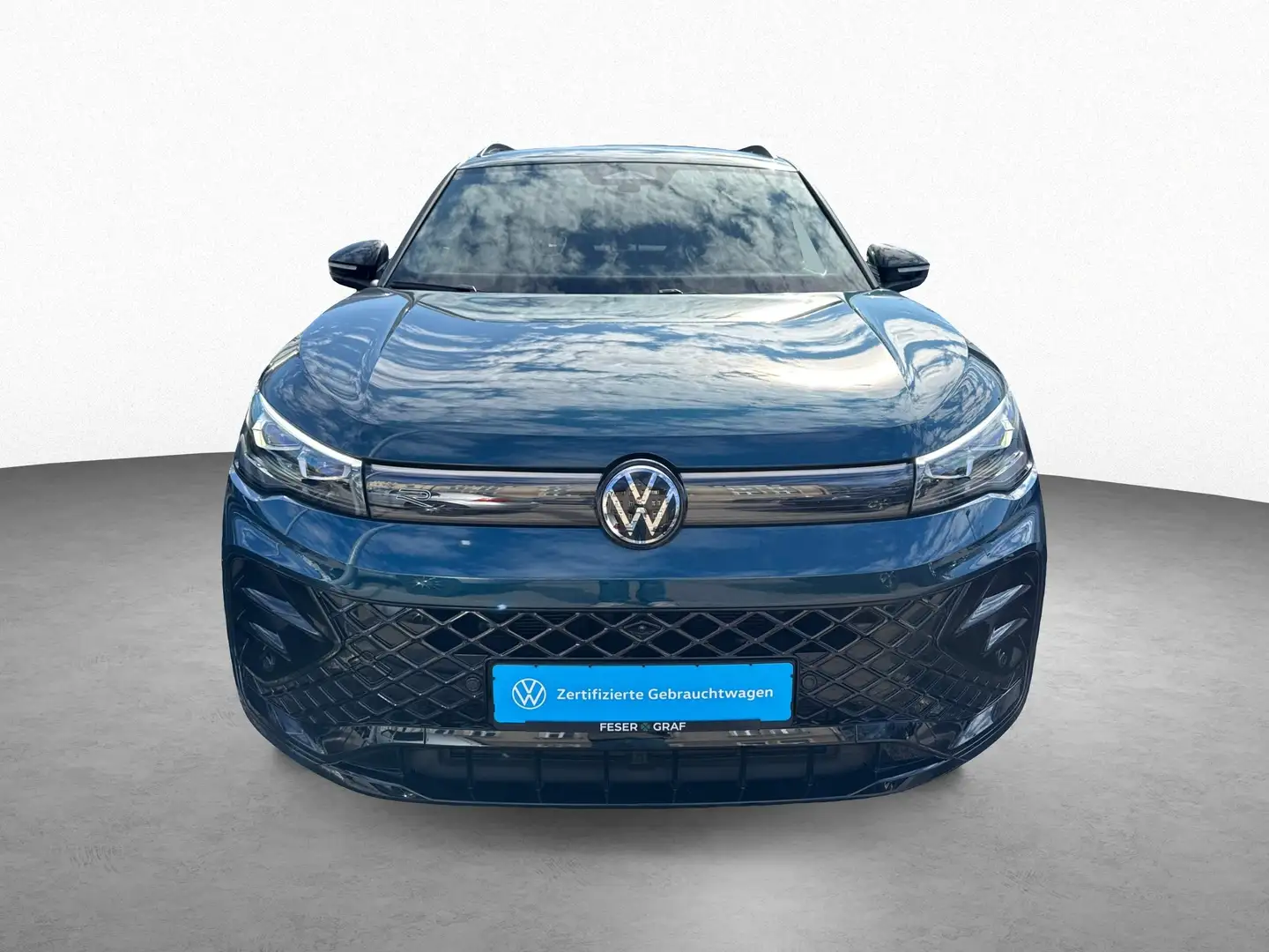 Volkswagen Tiguan R-Line 1.5 eTSI 7-DSG BlackStyle AHK Blau - 2