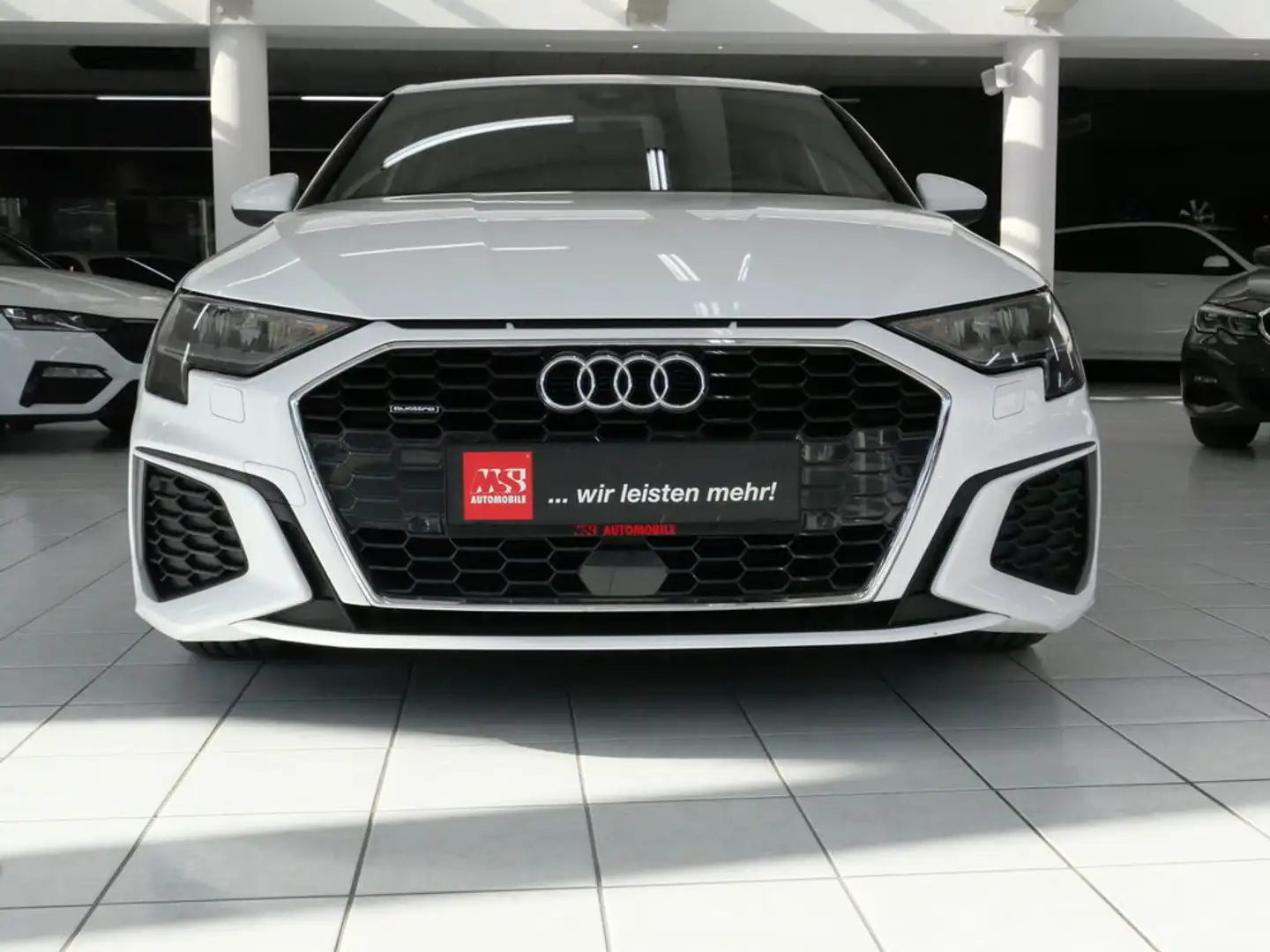 Audi A3 40 TFSI quattro S line *LED* 8FACH* Weiß - 2