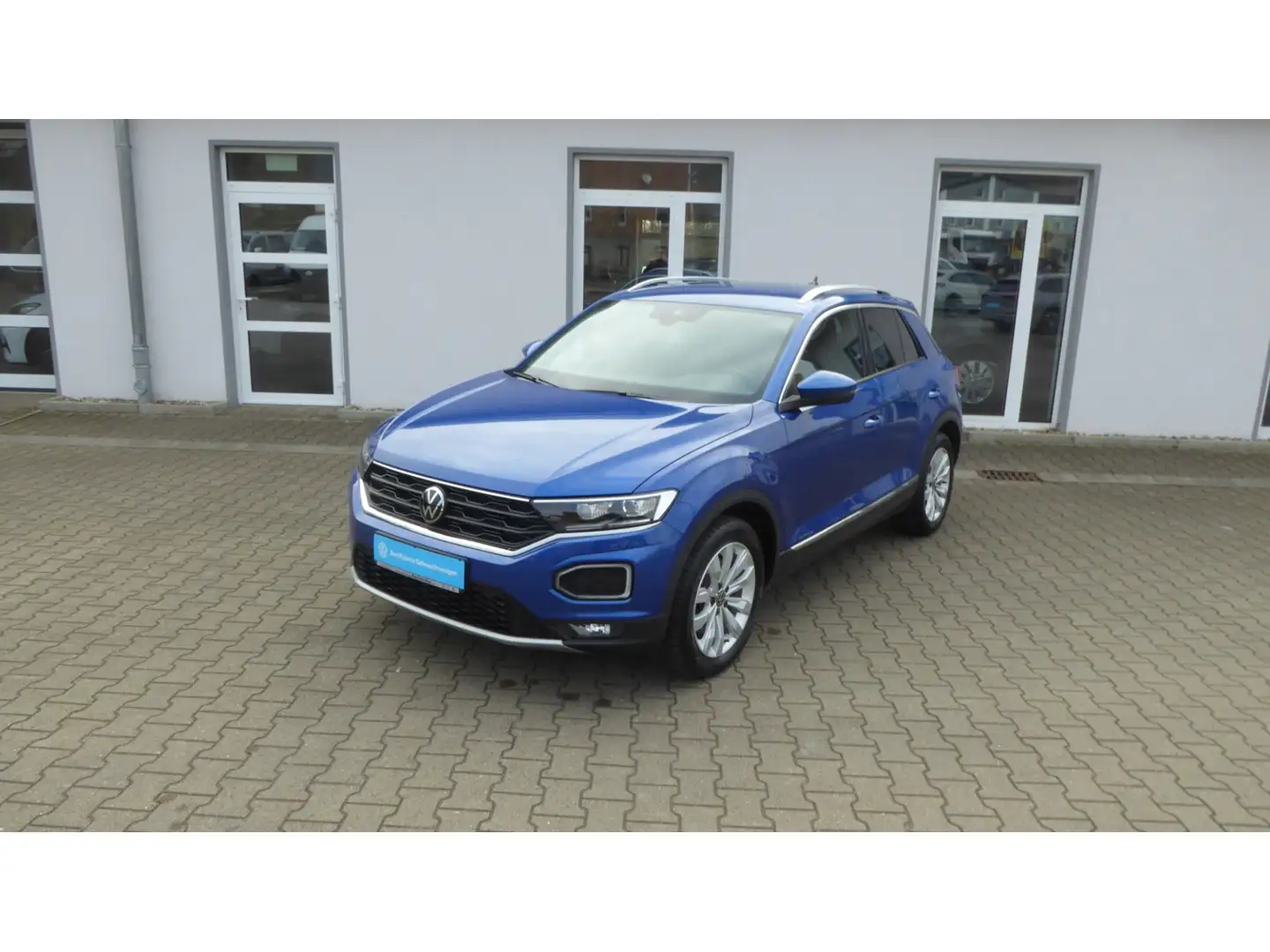 Volkswagen T-Roc SPORT 2.0 TSI 4M DSG LED NAVI KAM ACC AHK u.v.m. Bleu - 2