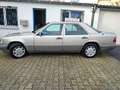 Mercedes-Benz E 220 Silber - thumbnail 3