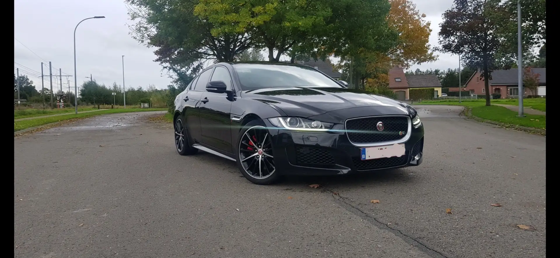 Jaguar XE XE S Noir - 1