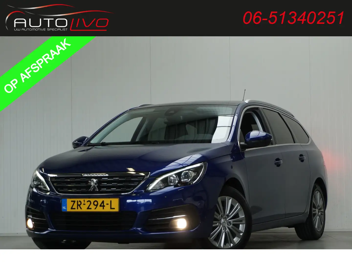 Peugeot 308 SW 1.2 PureTech Blue Lease Premium 130 PK! PANO NA Blauw - 1
