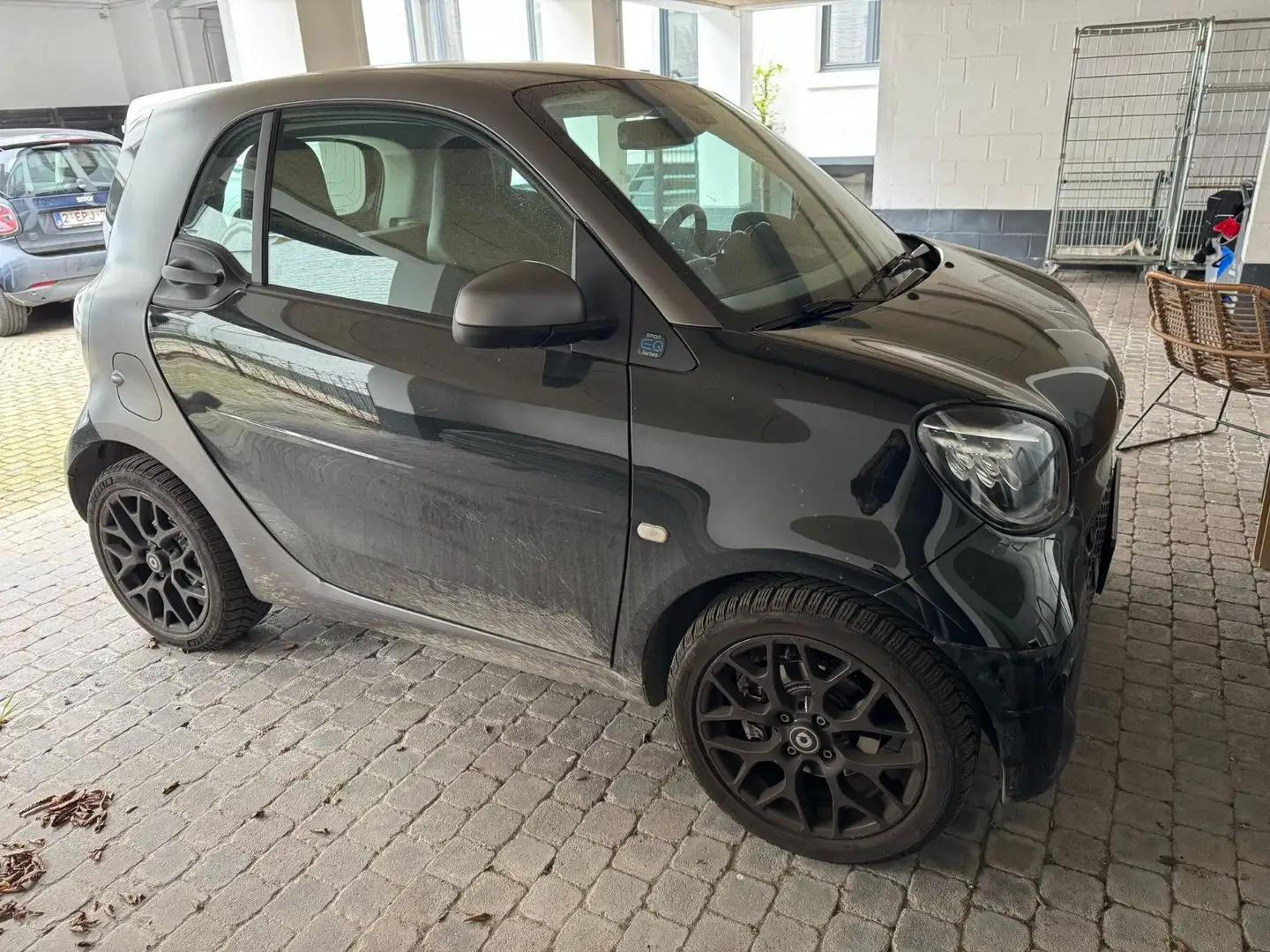 smart forTwo Smart EQ Fortwo Coupé Confort Plus Zwart - 2