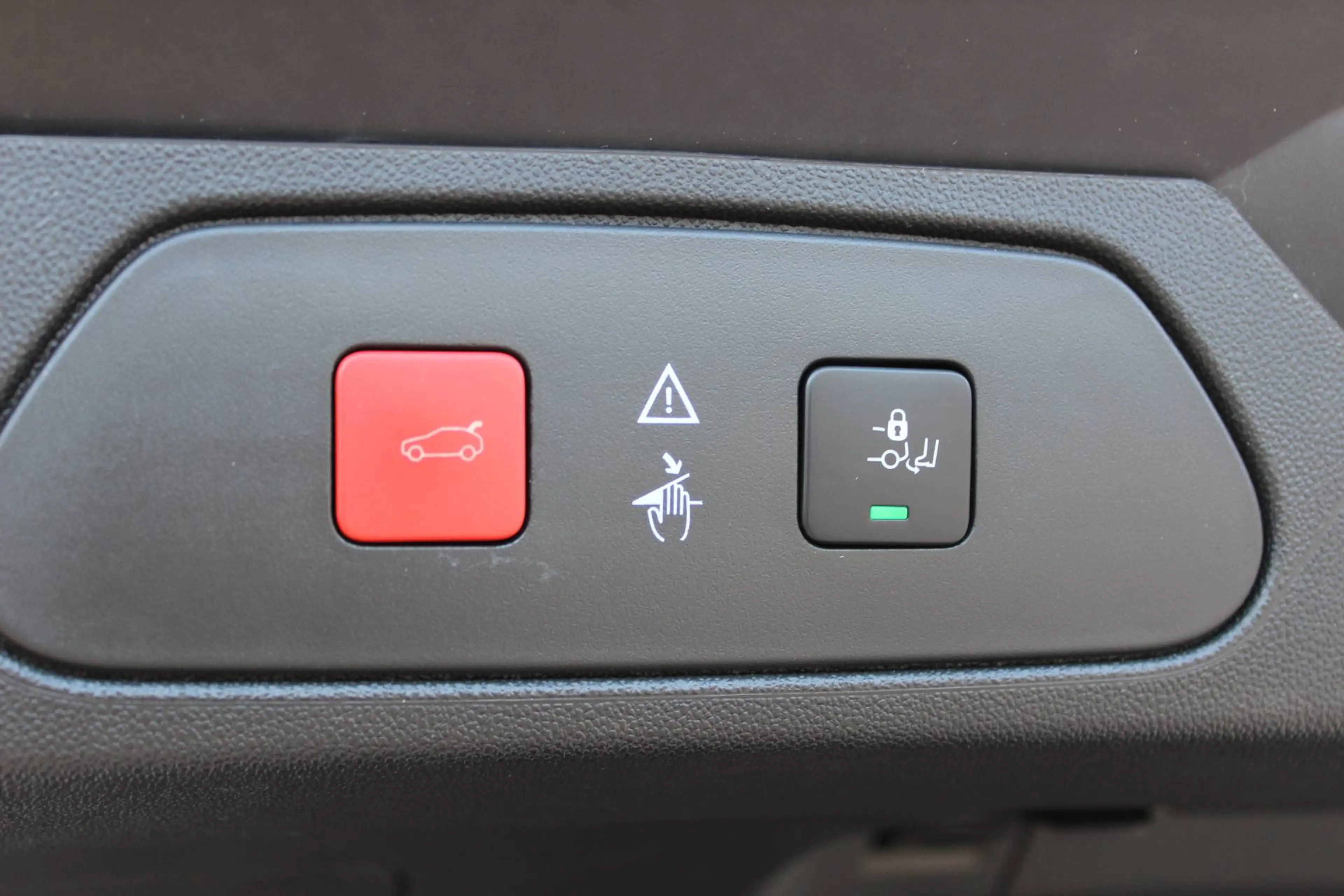 Opel Grandland X Ultimate — photo 9