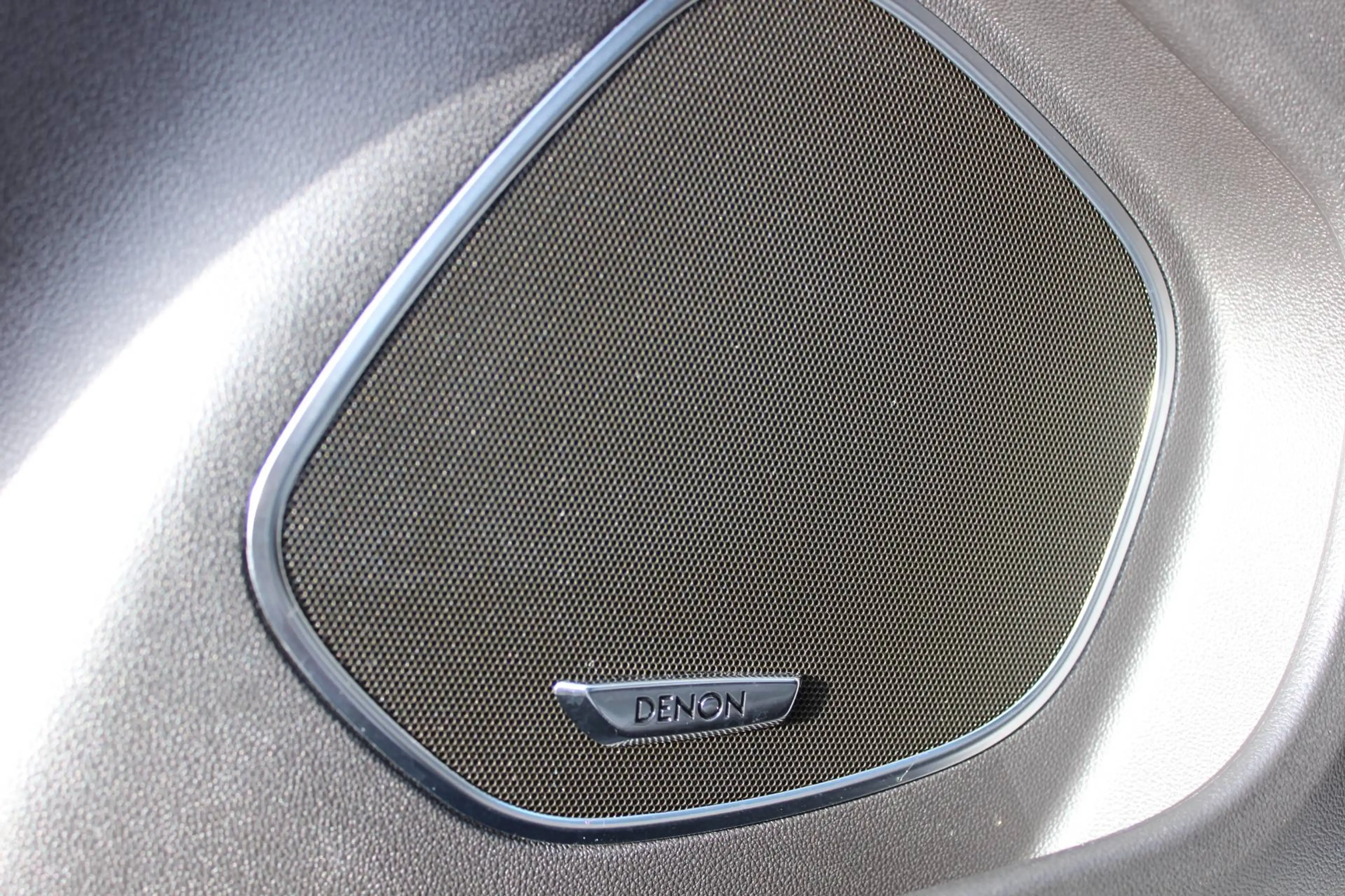 Opel Grandland X Ultimate — photo 17