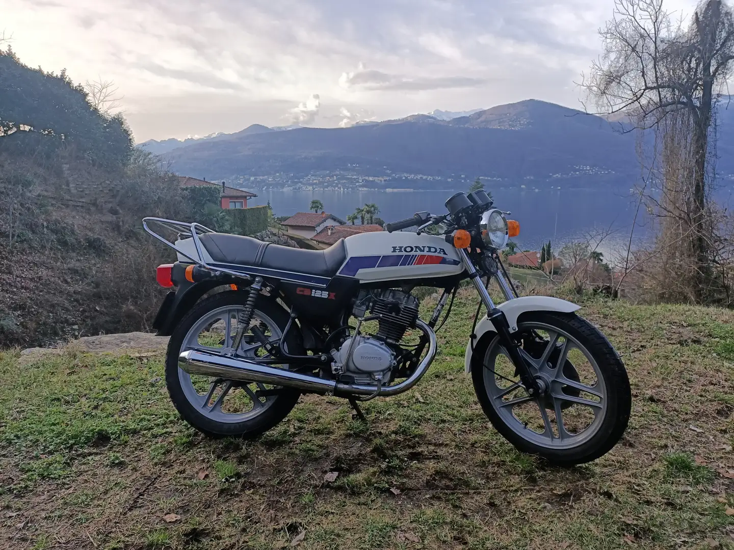 Honda CB 125 x Bianco - 1