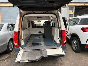LANDROVER DISCOVERY AMBULANC 4X4
