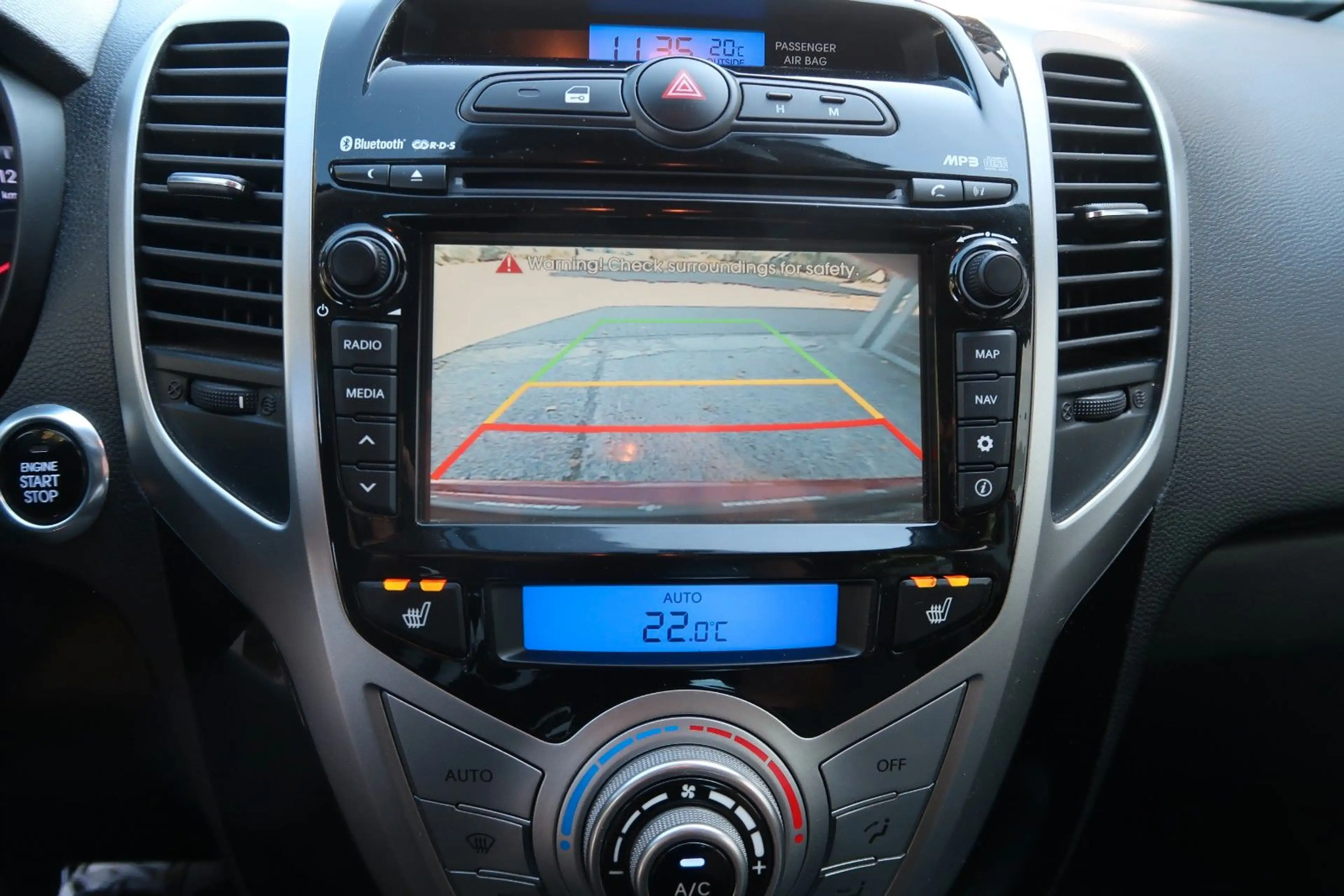 Hyundai iX20 Style|1.6|Automatik|Leder|2 Hand|Kamera|EU6 — photo 14