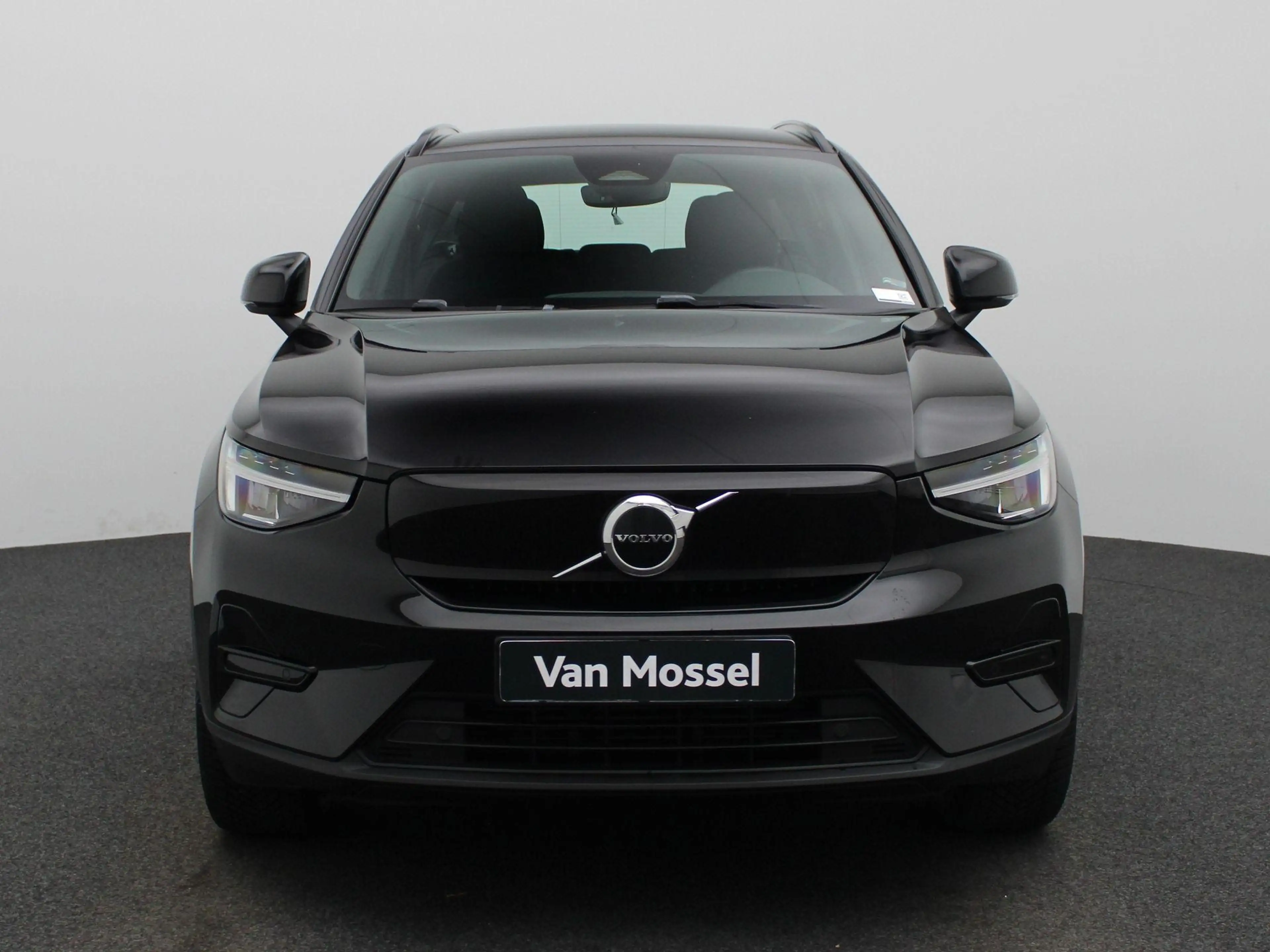 Volvo XC40 Recharge Core | NAVIGATIE | CAMERA | STOELVERWARMI — photo 3