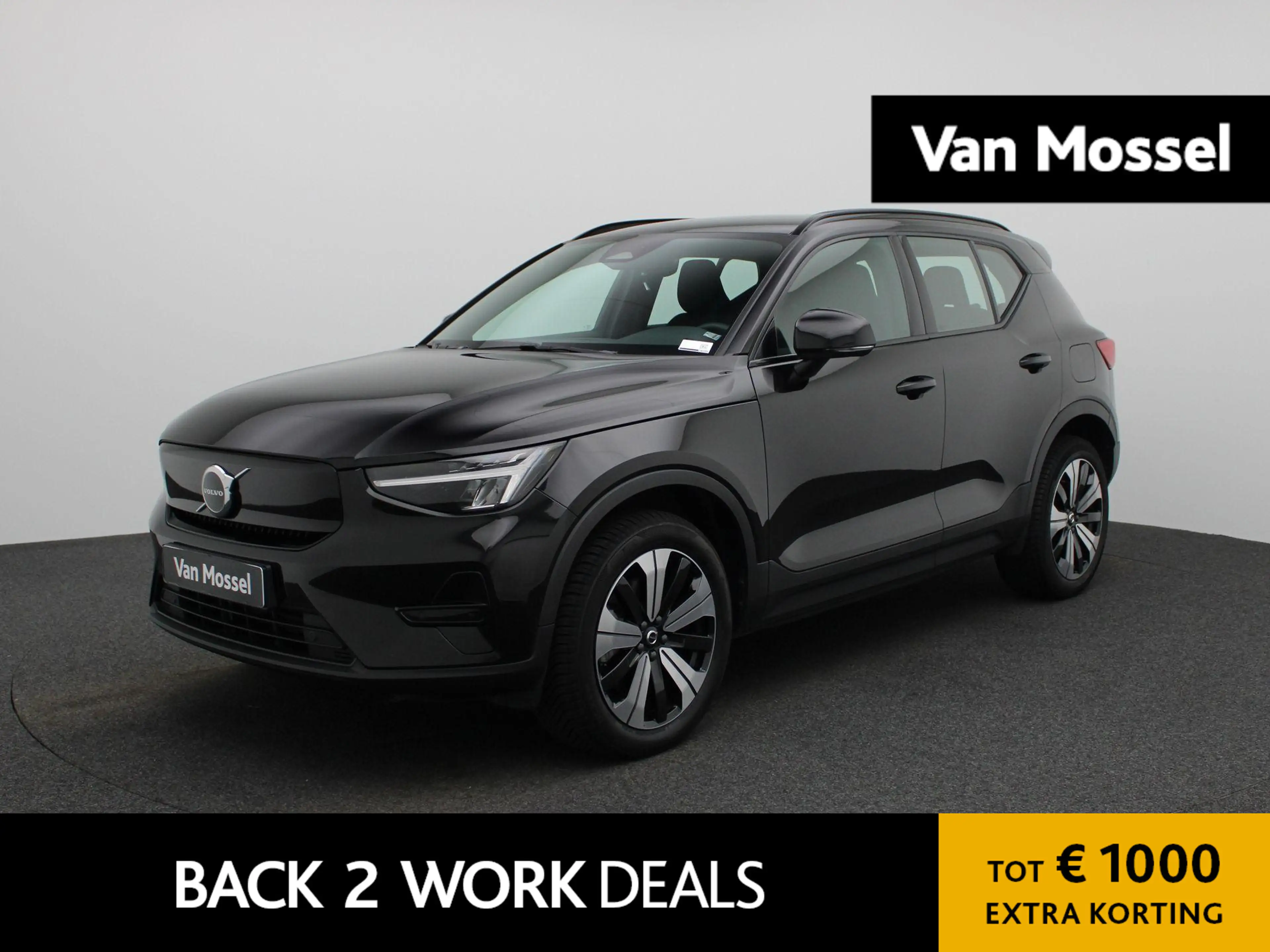 Volvo XC40 Recharge Core | NAVIGATIE | CAMERA | STOELVERWARMI