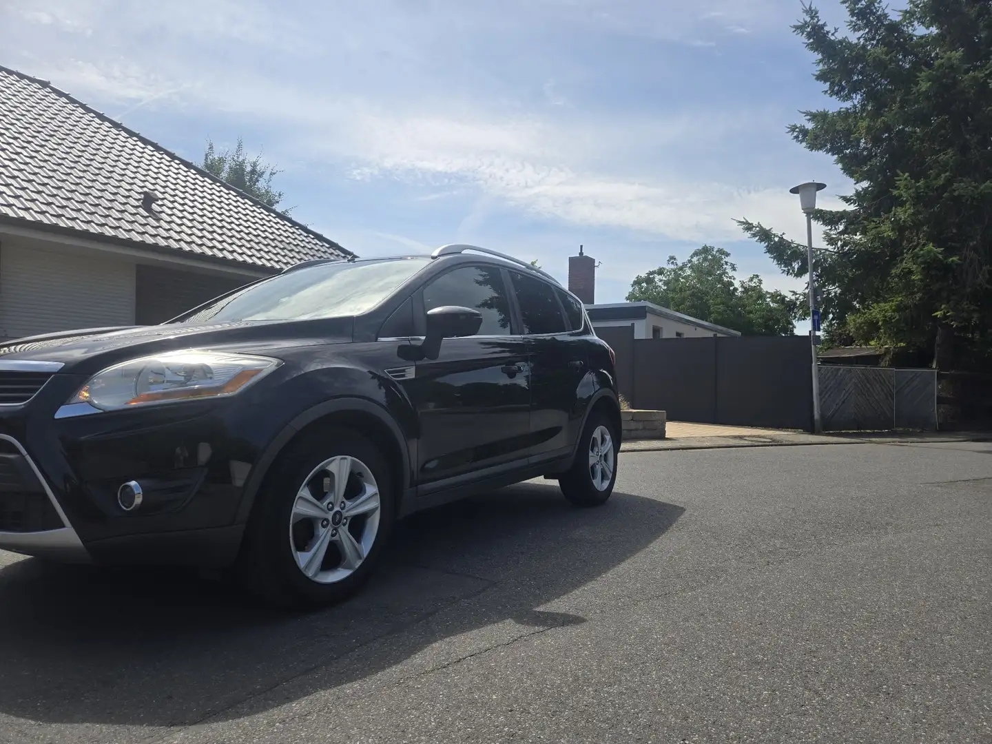Ford Kuga 2.0 TDCi 2x4 Trend - 2
