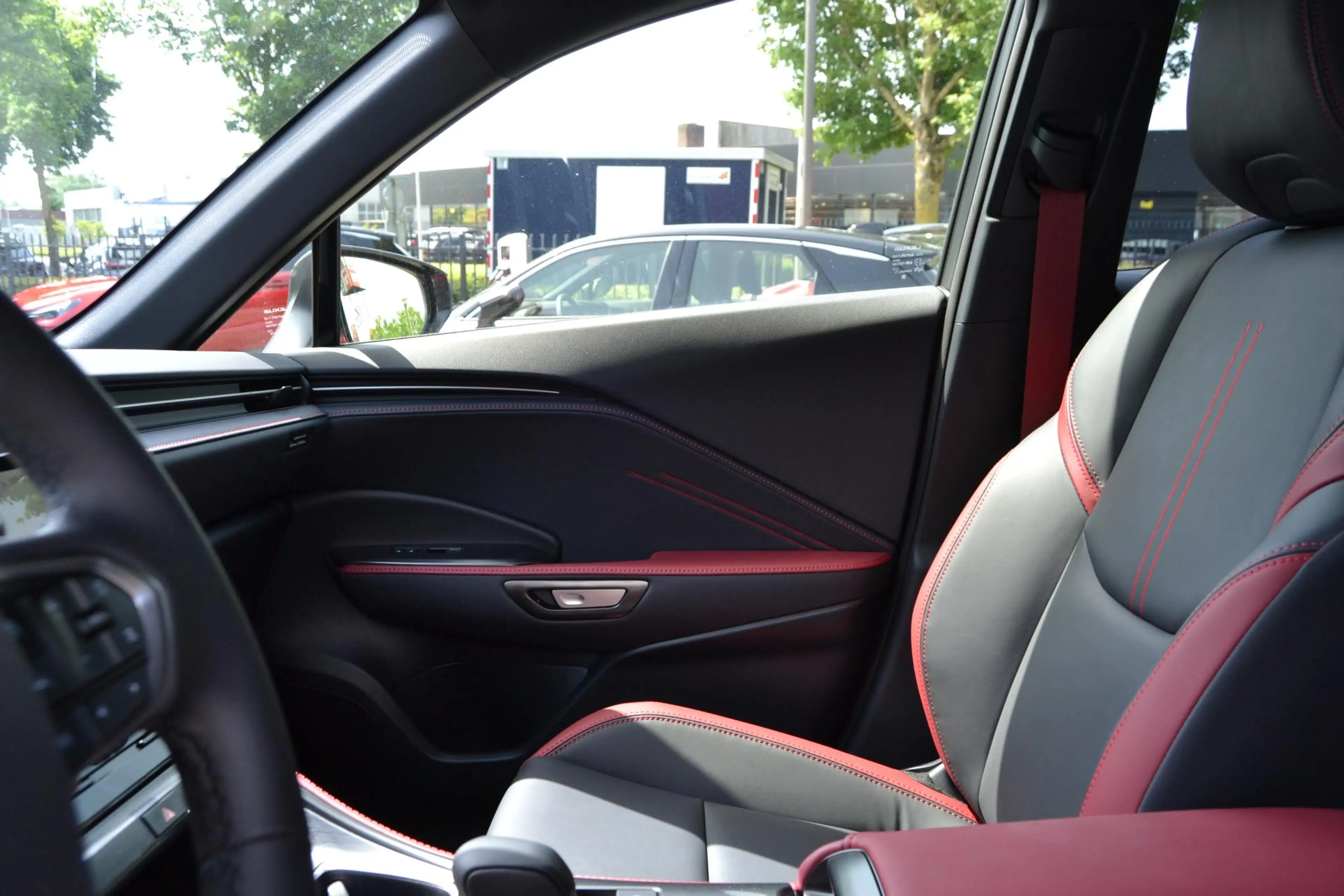 Lexus LBX 1.5 35th Edition 2WD DIRECT LEVERBAAR STOELVERW ST — photo 25