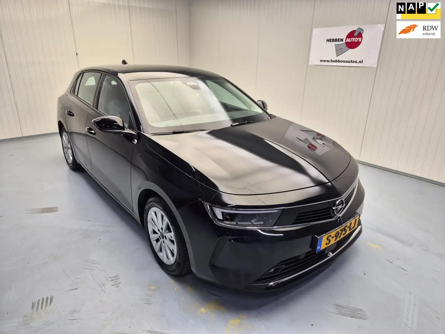 Opel Astra 1.2 Level 2 Navi Apple/Carplay Cruise Control Airc Schwarz - 1