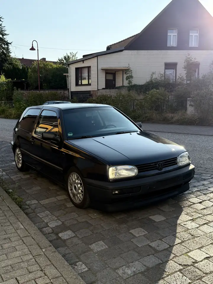 Volkswagen Golf 1.8 CL, foto 2