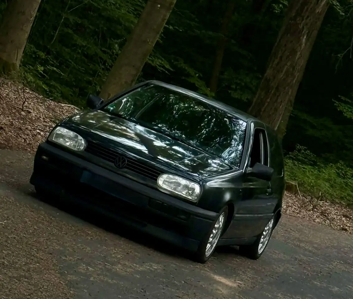 Volkswagen Golf 1.8 CL, foto 1